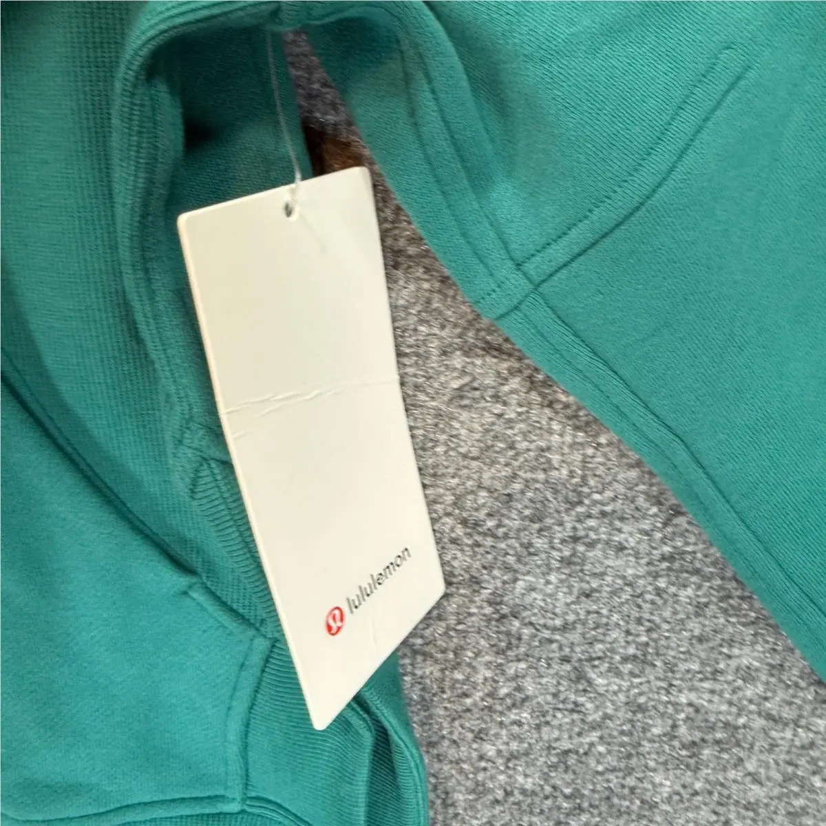 Lululemon clothing - Green 3