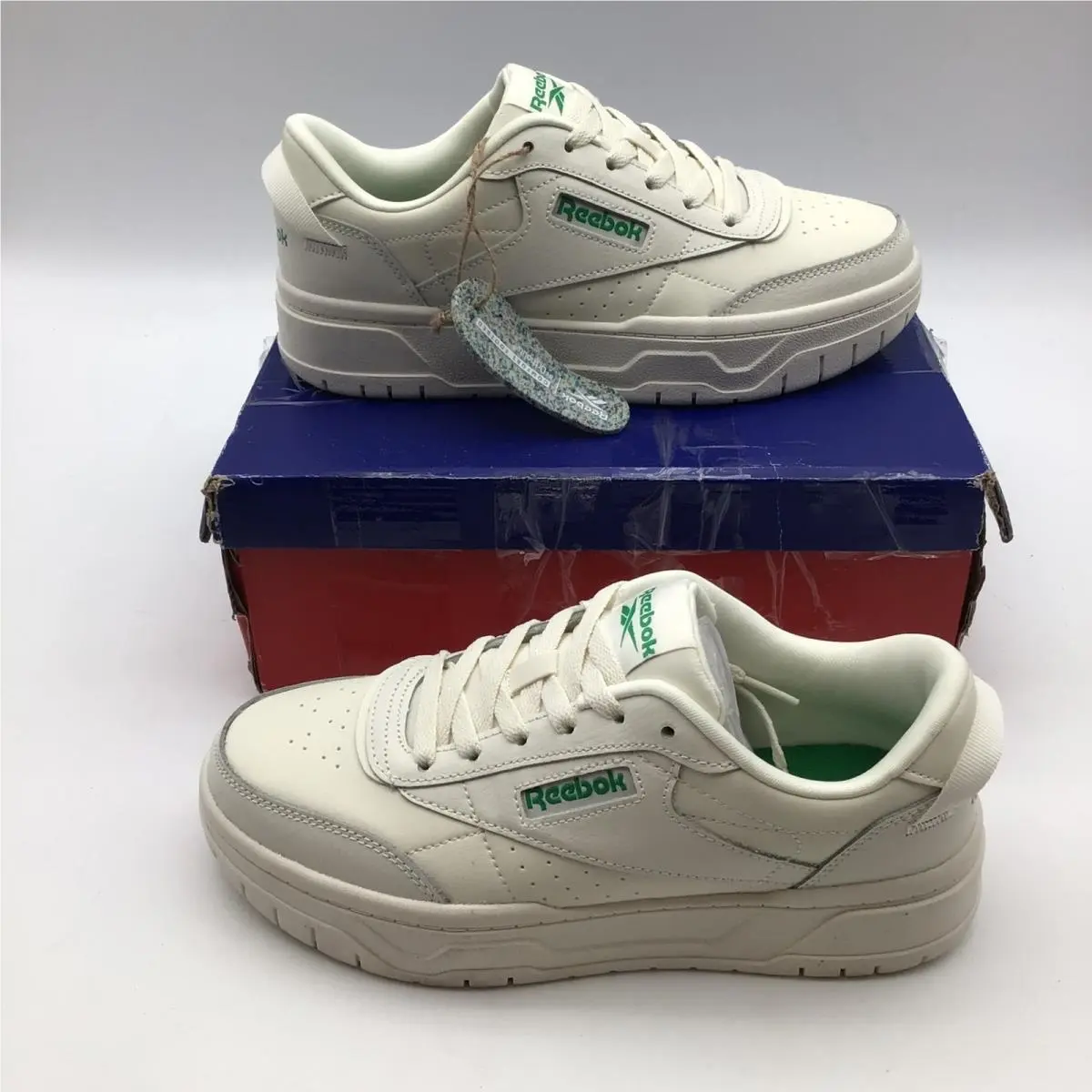 Reebok Tech G Geo Chalk Glen Green Womens Low Top Sneakers Size 8M AR30184W