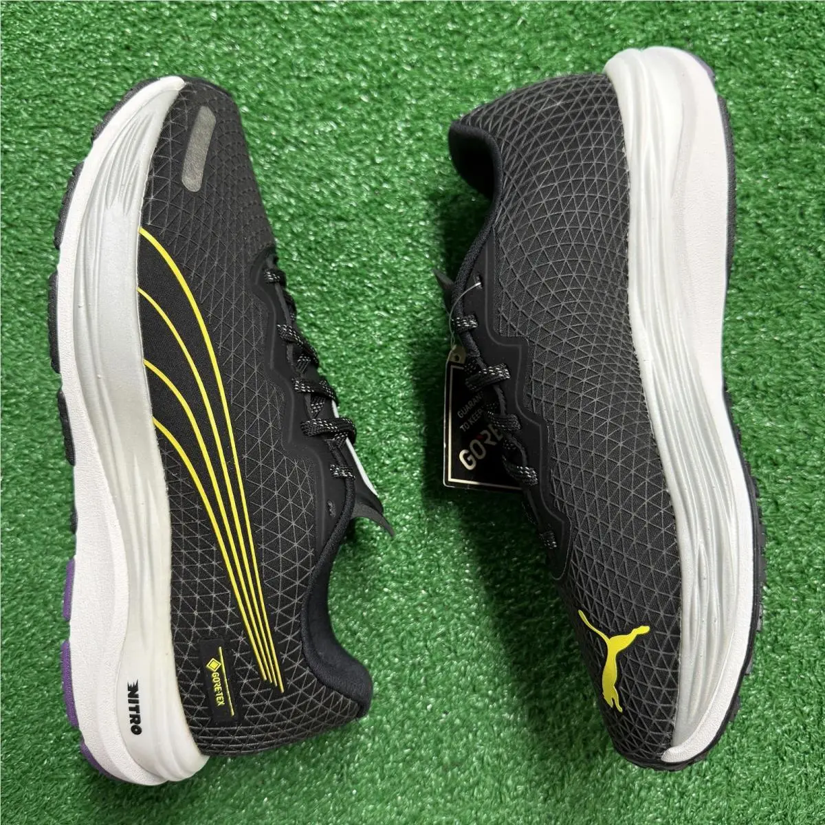 Puma shoes - Velocity Nitro 2 GORE-TEX Black Yellow - 377508-04 - White 0