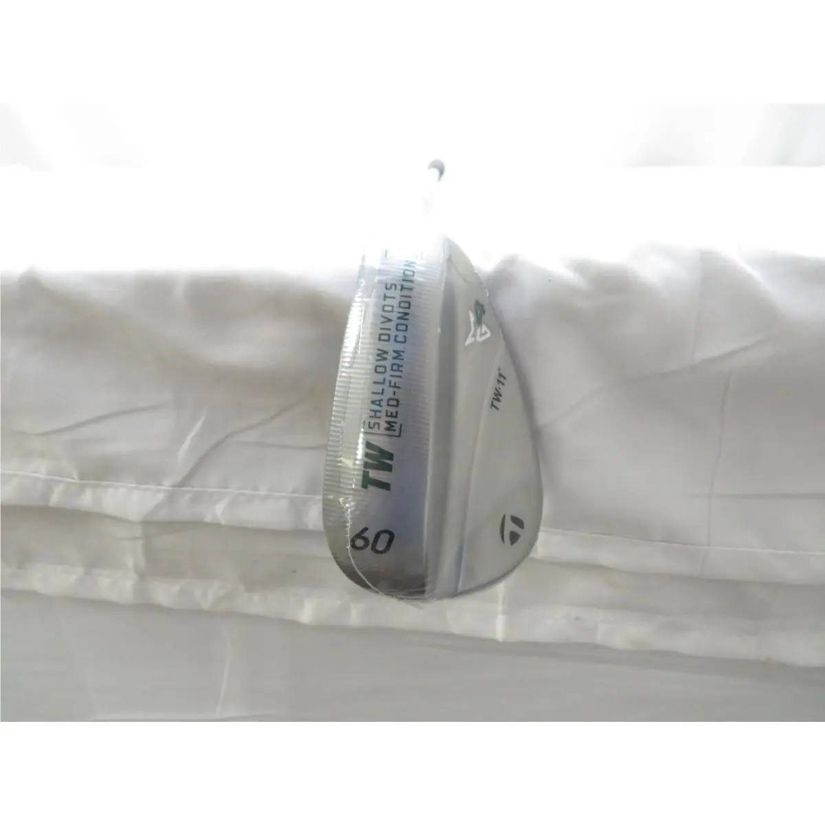 TaylorMade  - MG4 - Gold 0