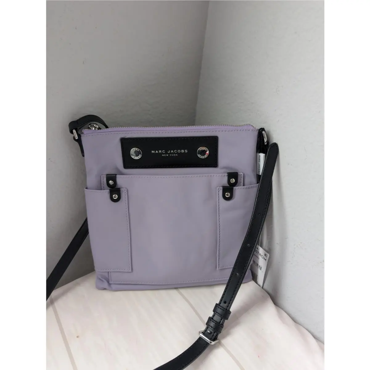 Marc Jacobs Preppy Nylon Swing Pack in Lilac