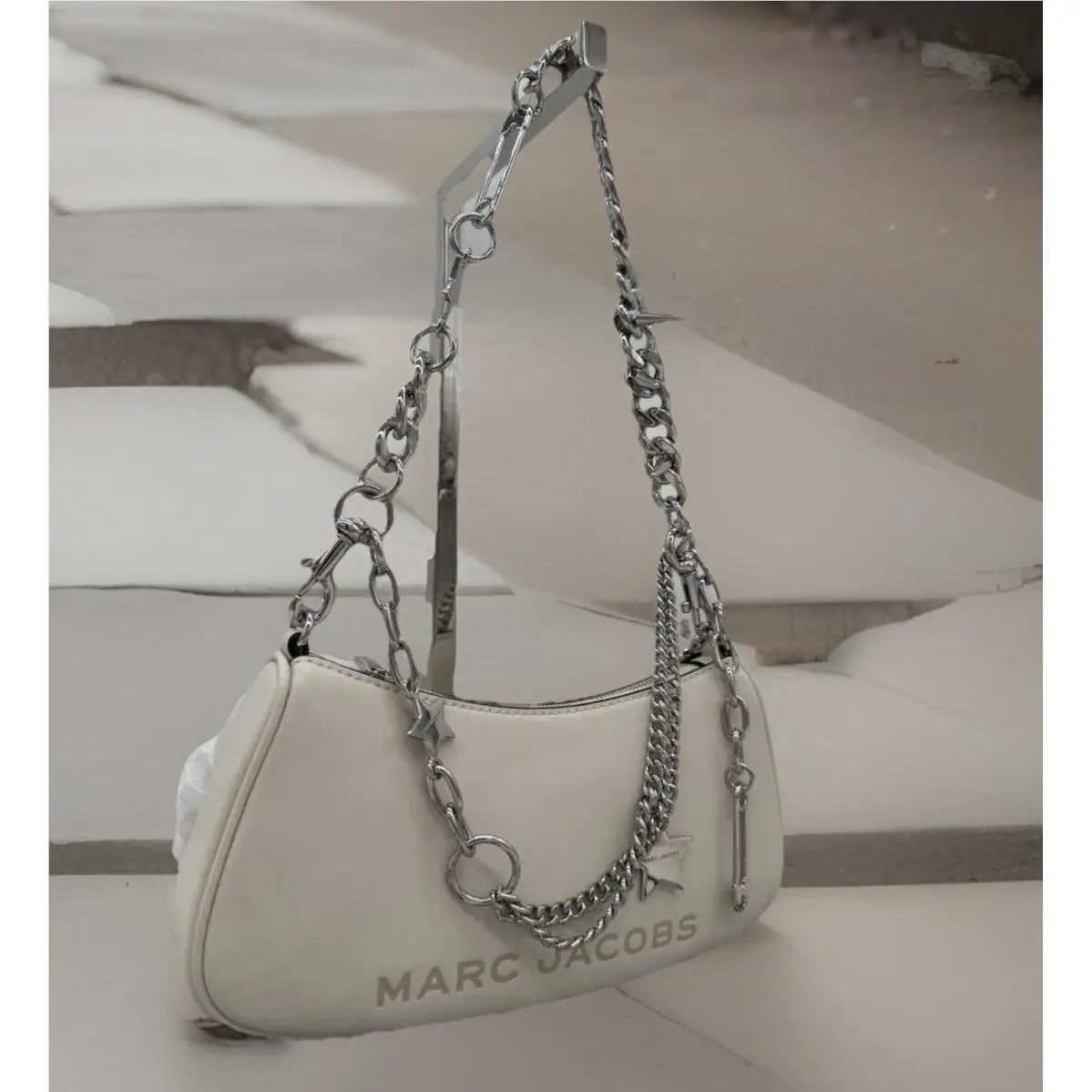 Marc Jacobs The Star Charm Leather Shoulder Bag In Cotton / Silver