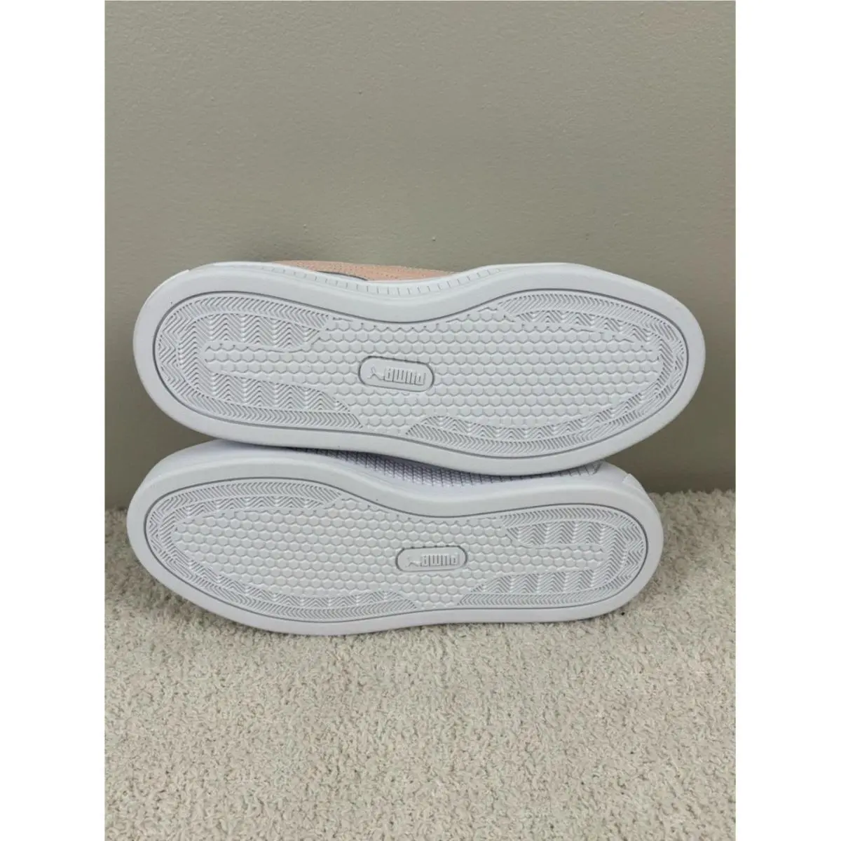 Puma shoes - White 10