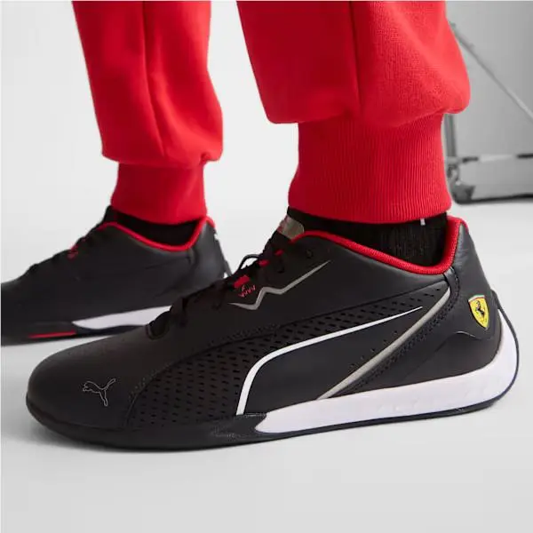 Puma shoes - PUMA FERRARI Drift Cat 11 - Black Rosso Corsa 3