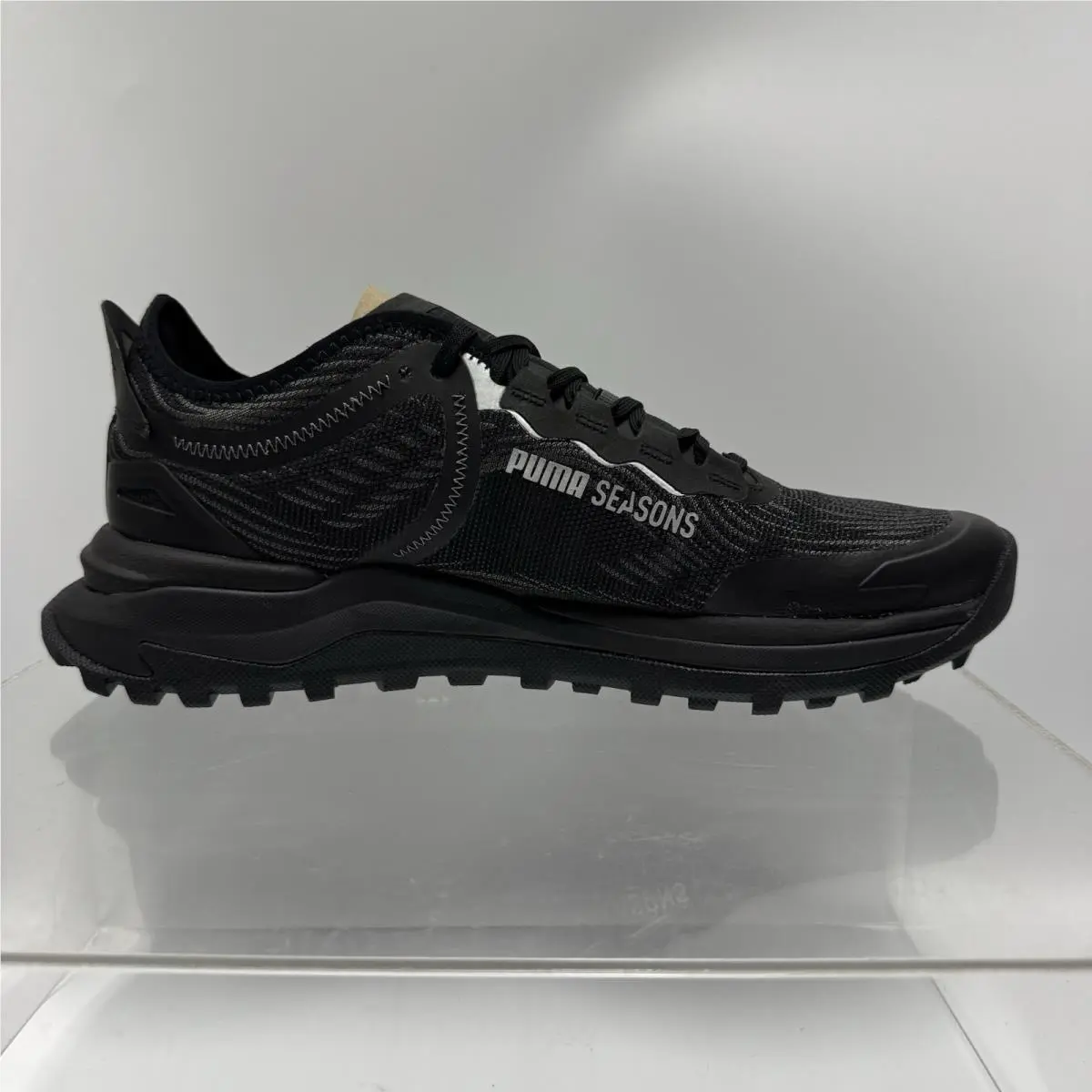 Puma shoes - PUMA Voyage Nitro - Voyage Nitro - 376919-01 - Black 1