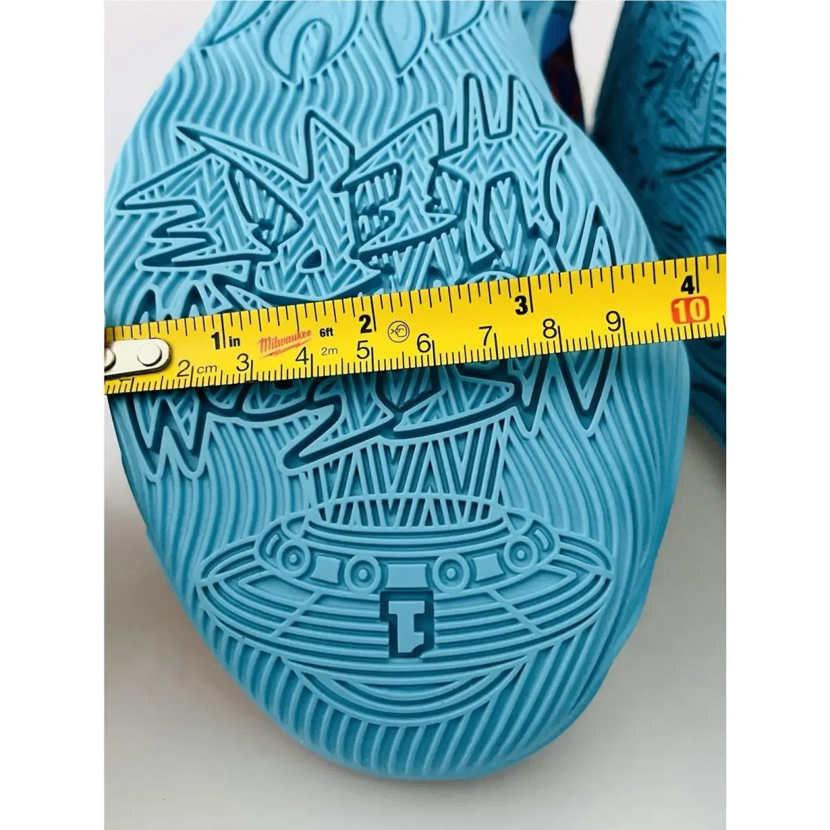 Puma shoes - Puma MB .04 Lo Alien Skins JR - Blue 14