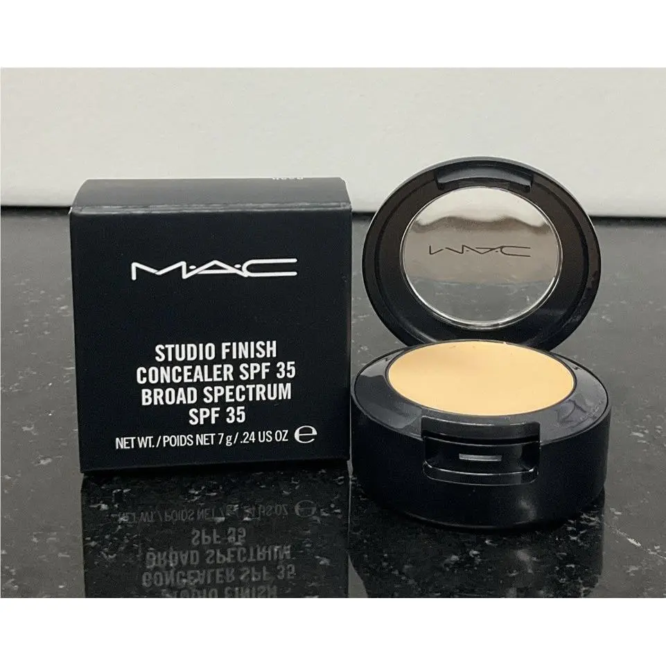 Mac Studio Finish SPF35 Concealer 0.24 oz NC20 by MAC Cosmetics