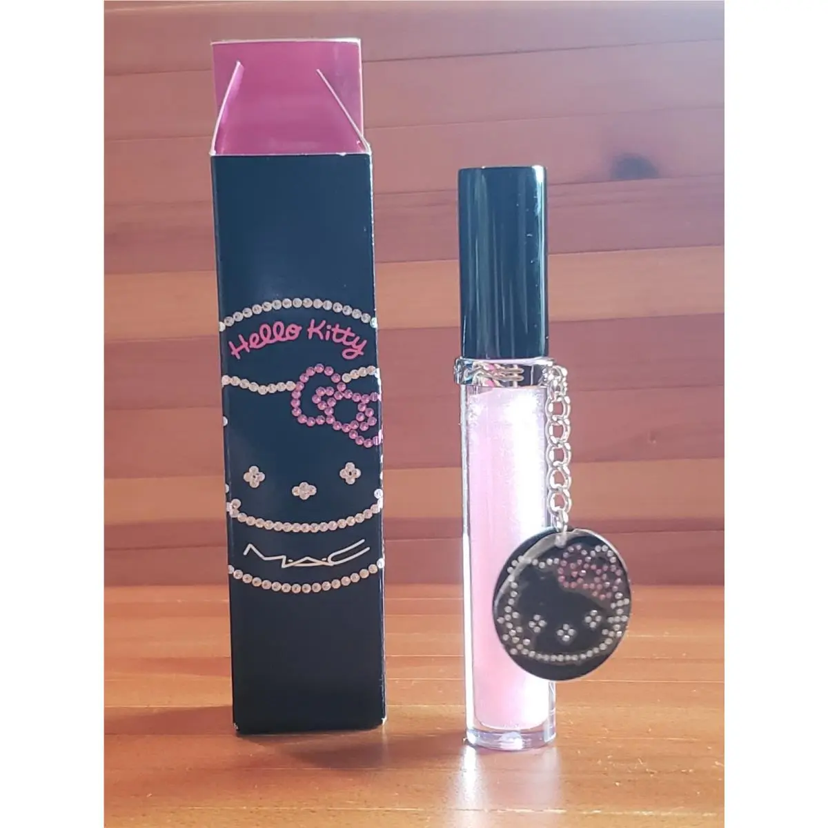 Mac Hello Kitty Dazzleglass Lip Gloss Kitty Kouture w Charm Lipgloss by MAC Cosmetics