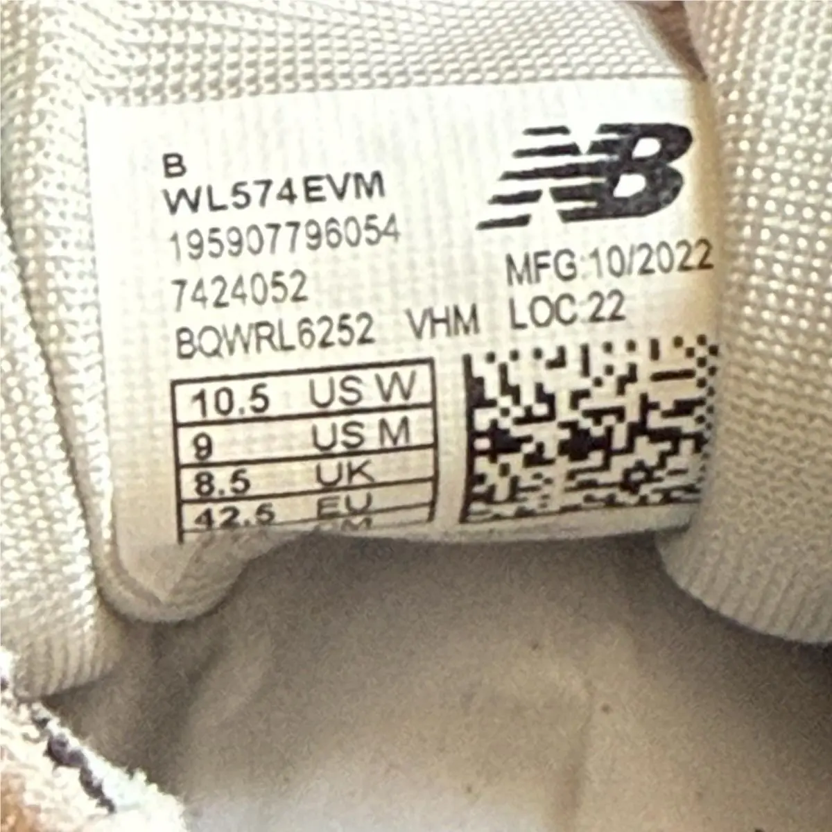 New Balance shoes - New Balance 574 - Burgandy 3