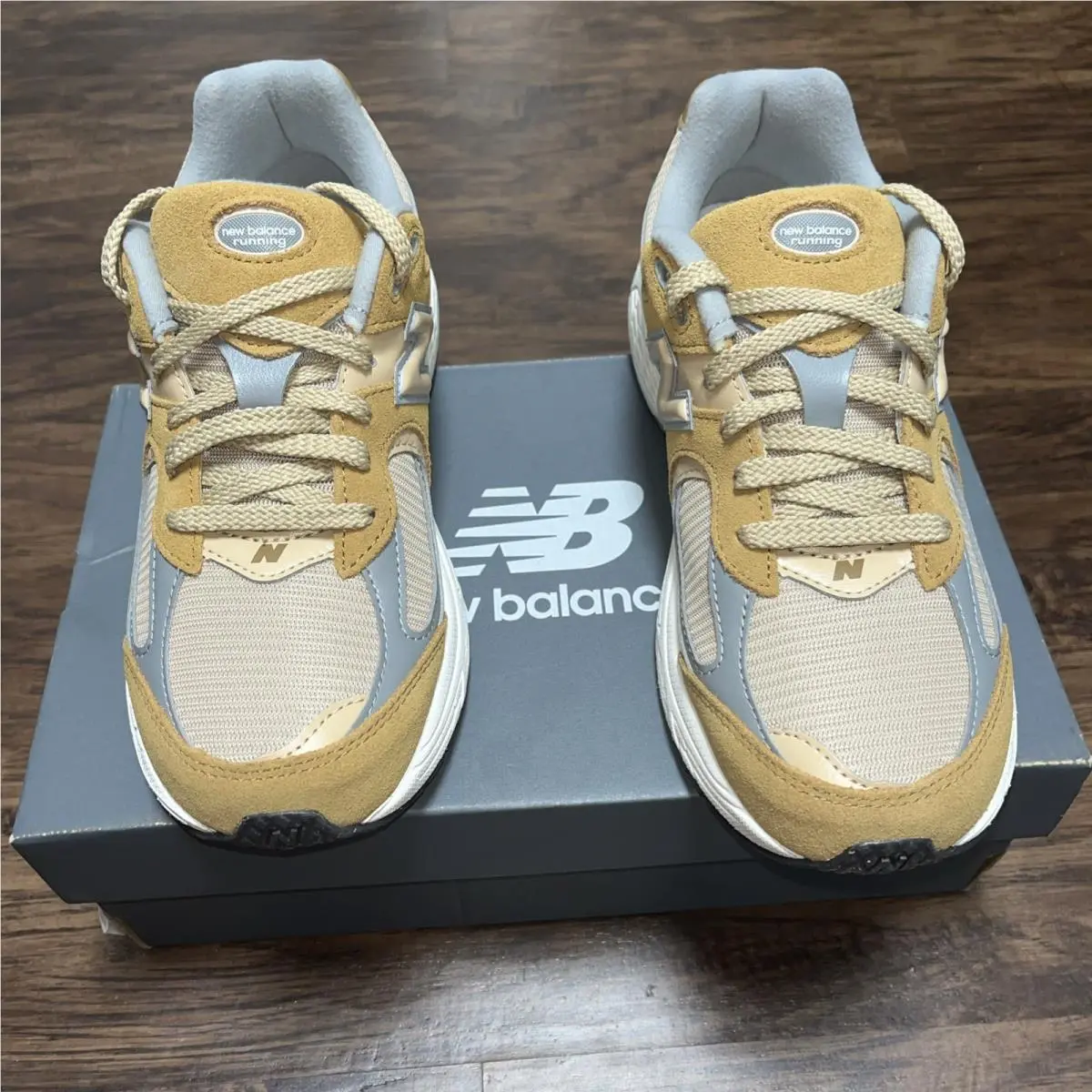 New Balance shoes - New Balance 2002 - GC2002CE - Beige (UPC: 0197967815126) 0