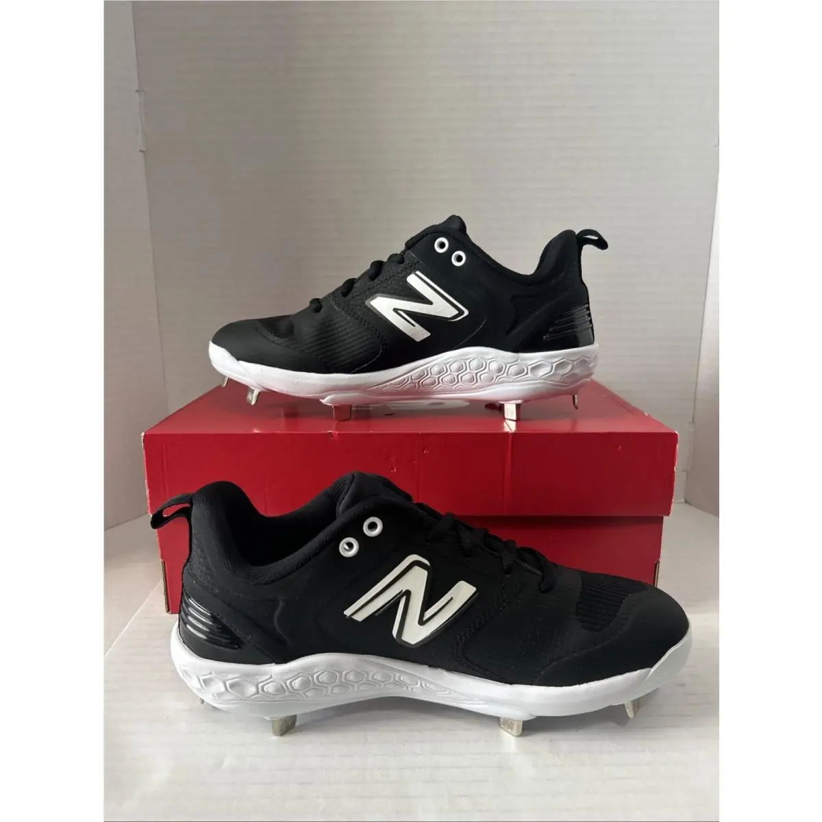 New Balance Unisex Fresh Foam X Velo v3 Metal Softball Cleats Men 7/Women 8.5