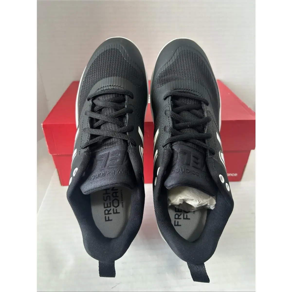 New Balance shoes - New Balance Fresh Foam V3 - Black 1
