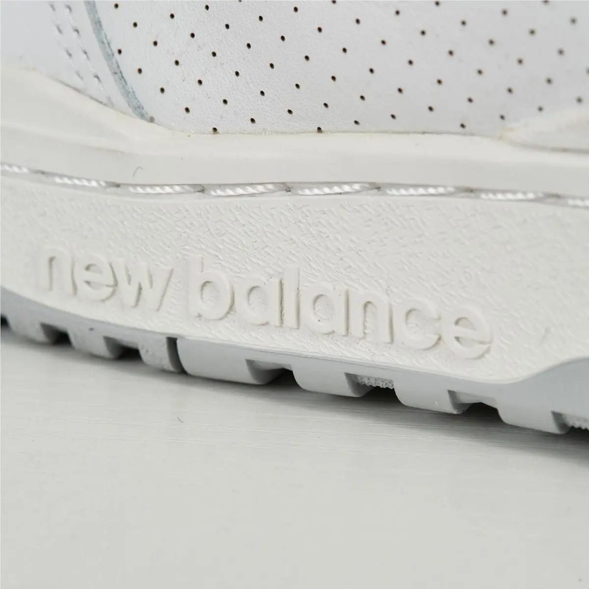 New Balance shoes - 650 - White 16