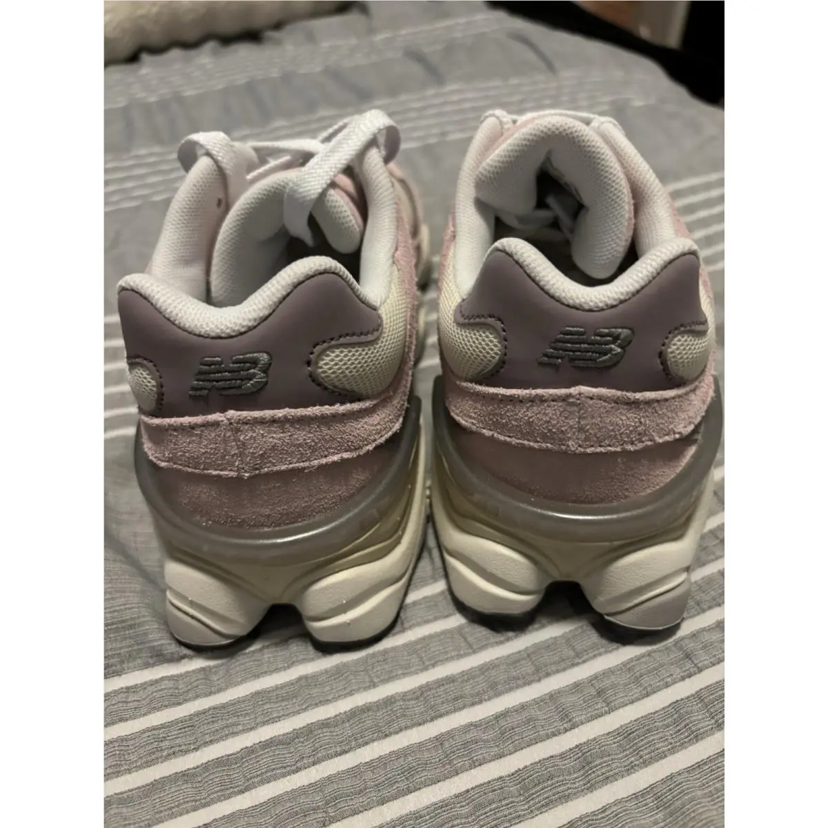 New Balance shoes - New Balance 9060 - Pink 2