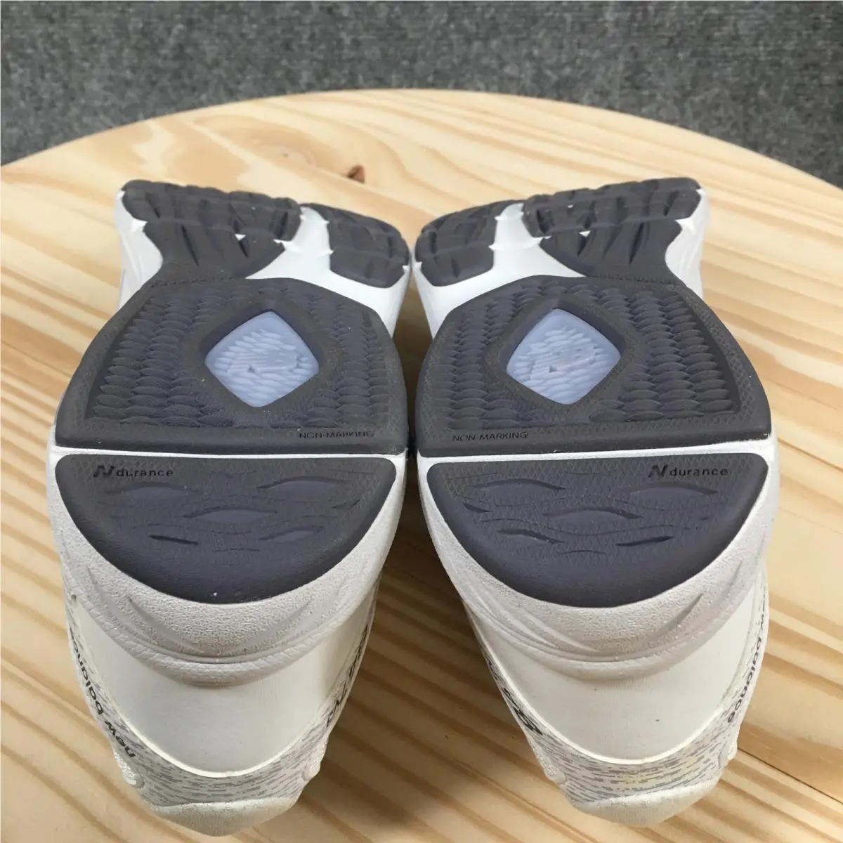 New Balance shoes - New Balance 847v3 - White 11