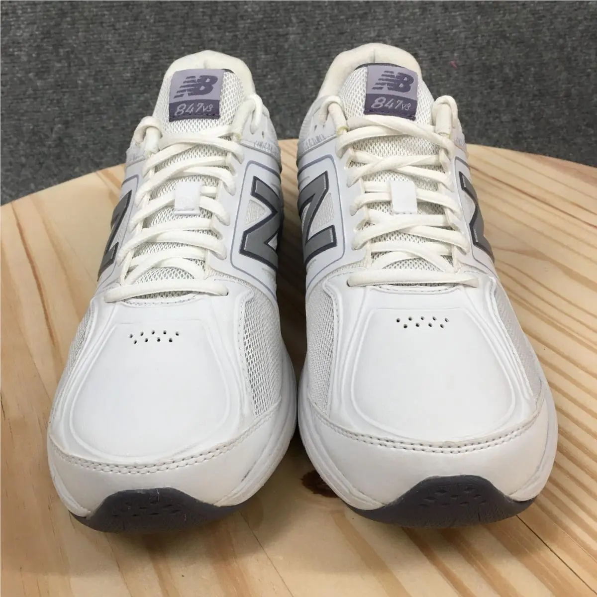 New Balance shoes - New Balance 847v3 - White 3
