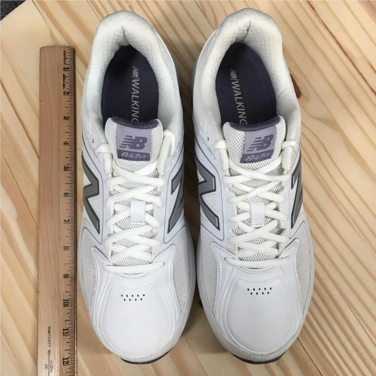 New Balance shoes - New Balance 847v3 - White 4