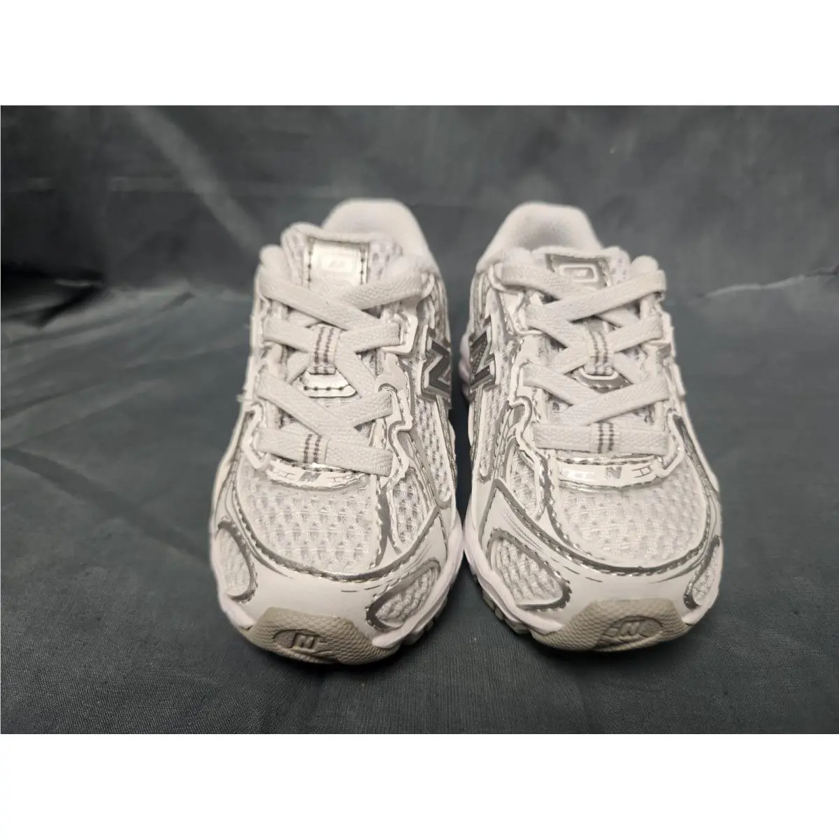 New Balance shoes - New Balance 740 - White (UPC: 197967903922) 1