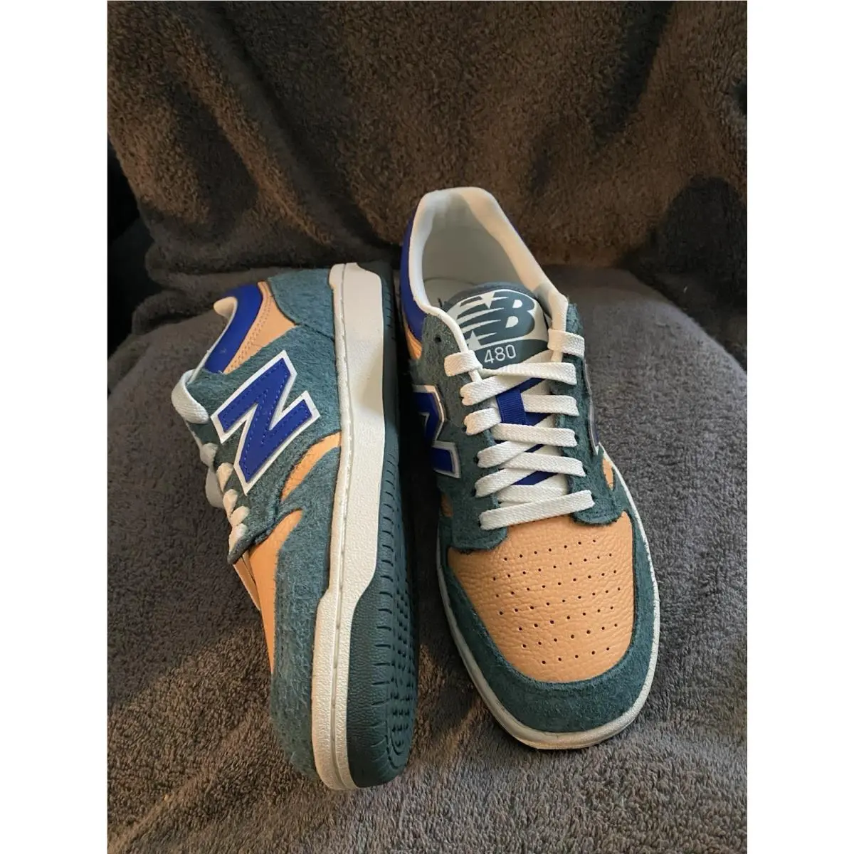 Size 7 Youth Women New Balance 480 Orange/green