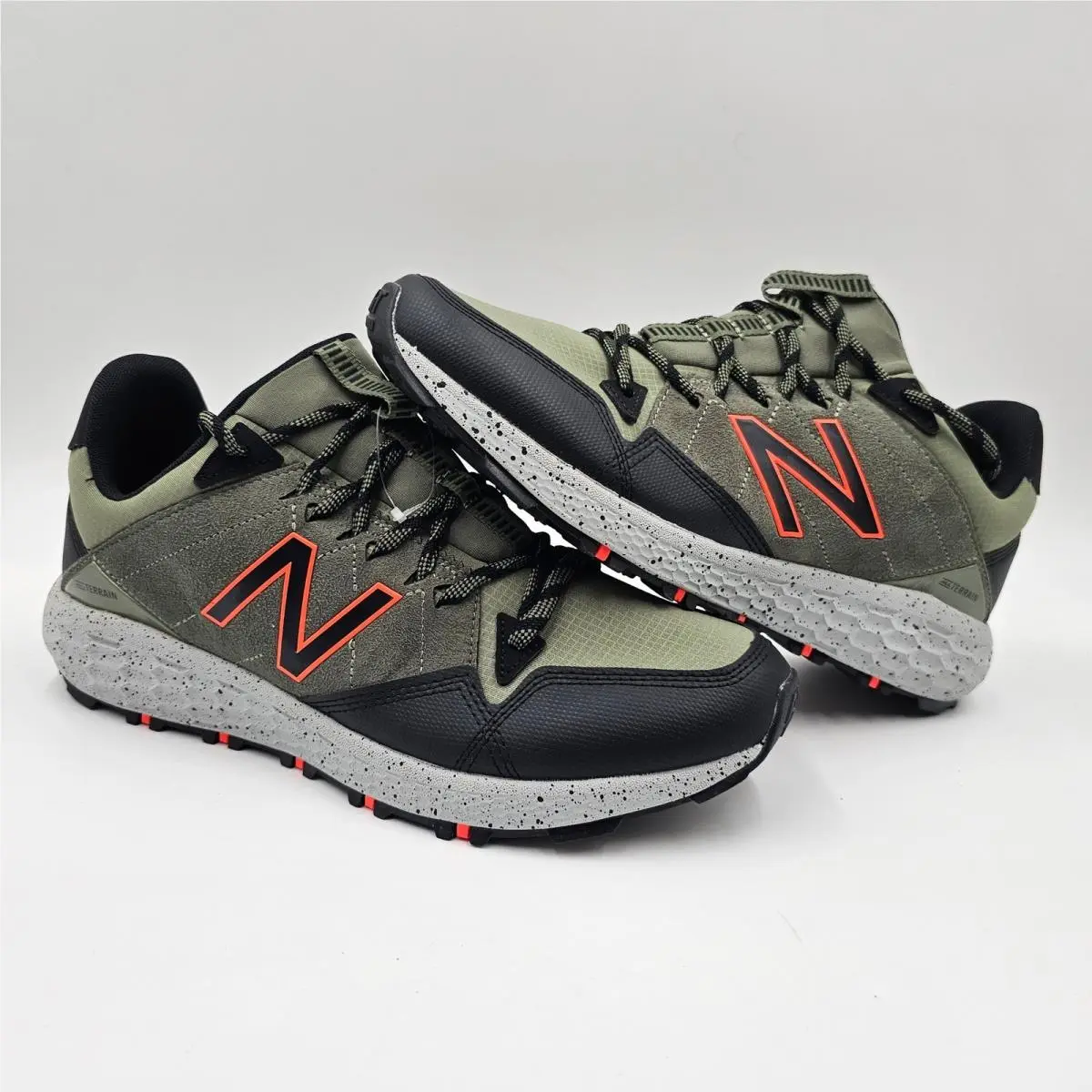 New Balance shoes - MTCRGLG1 - Green 0