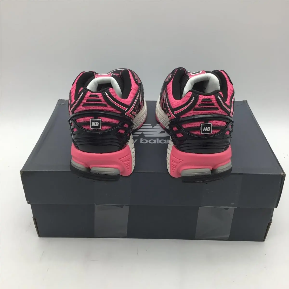 New Balance shoes - New Balance 1906R - Pink 2