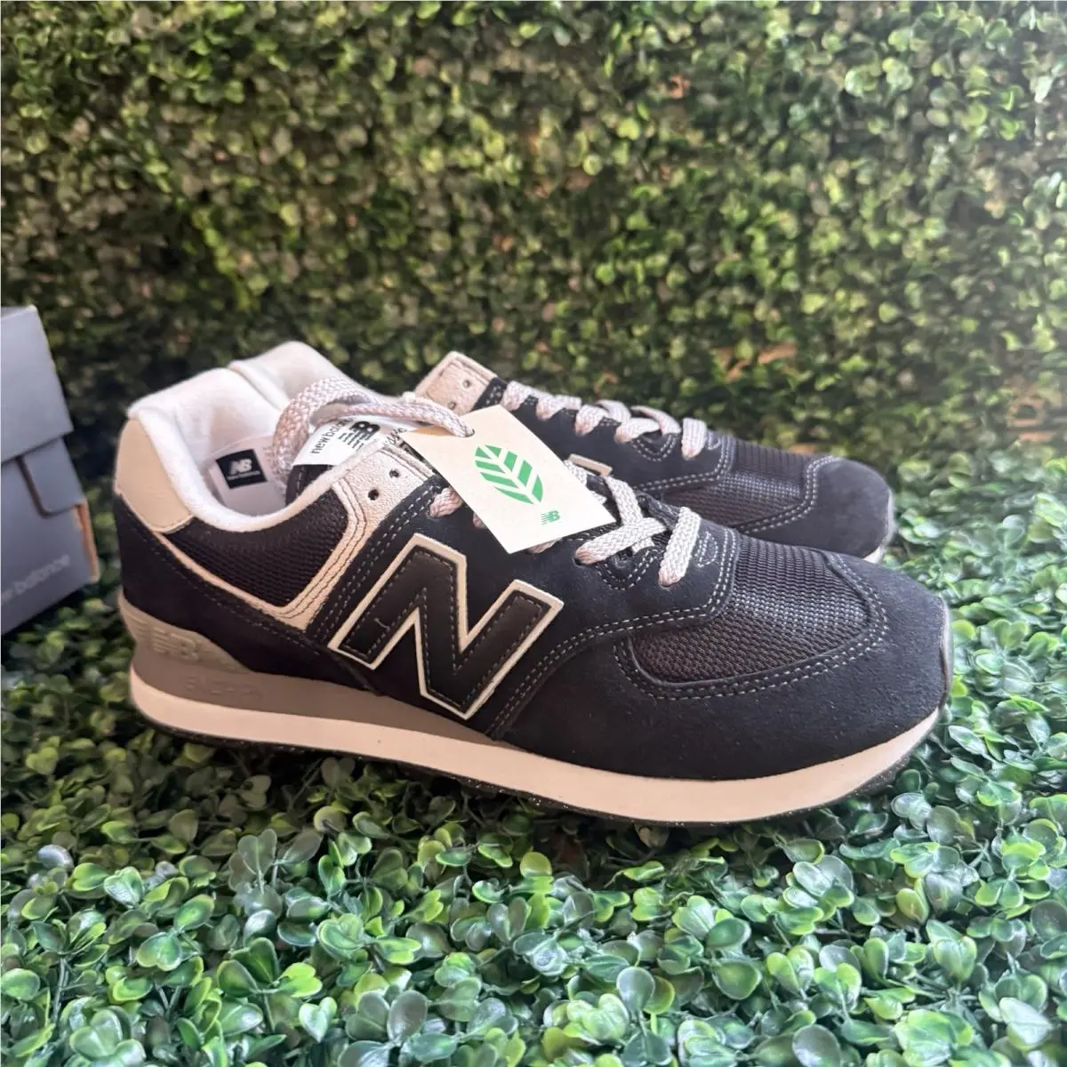 New Balance shoes - New Balance 574 - Black / White 4