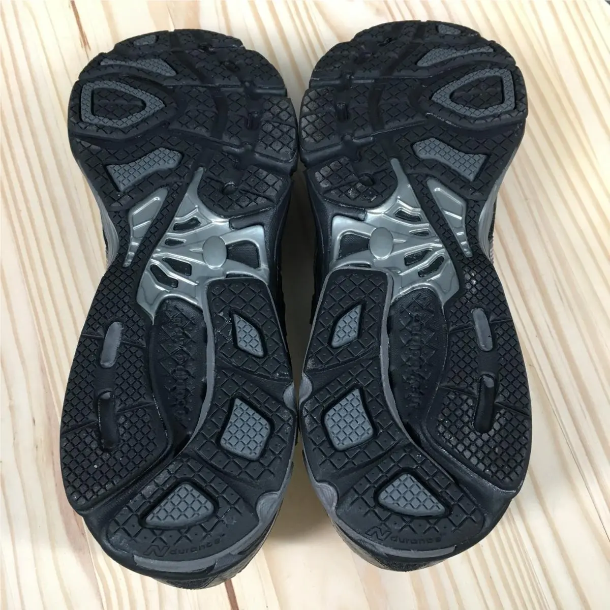 New Balance shoes - New Balance 770v2 - Black 10