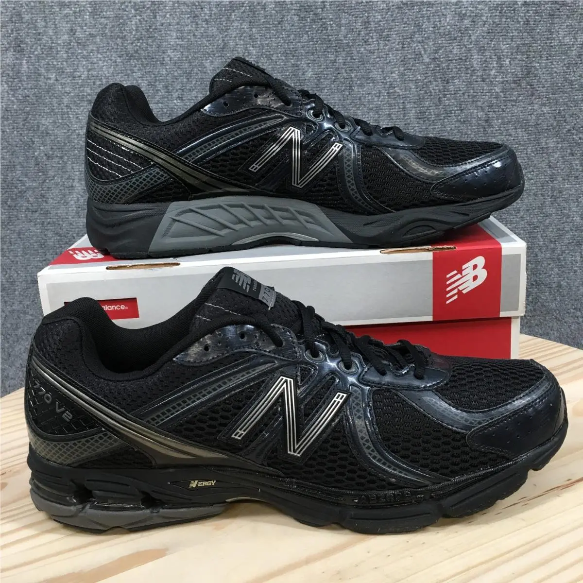 New Balance 770v2 Shoes Mens 14 D Athletic Running Sneakers M770BS2 Black New