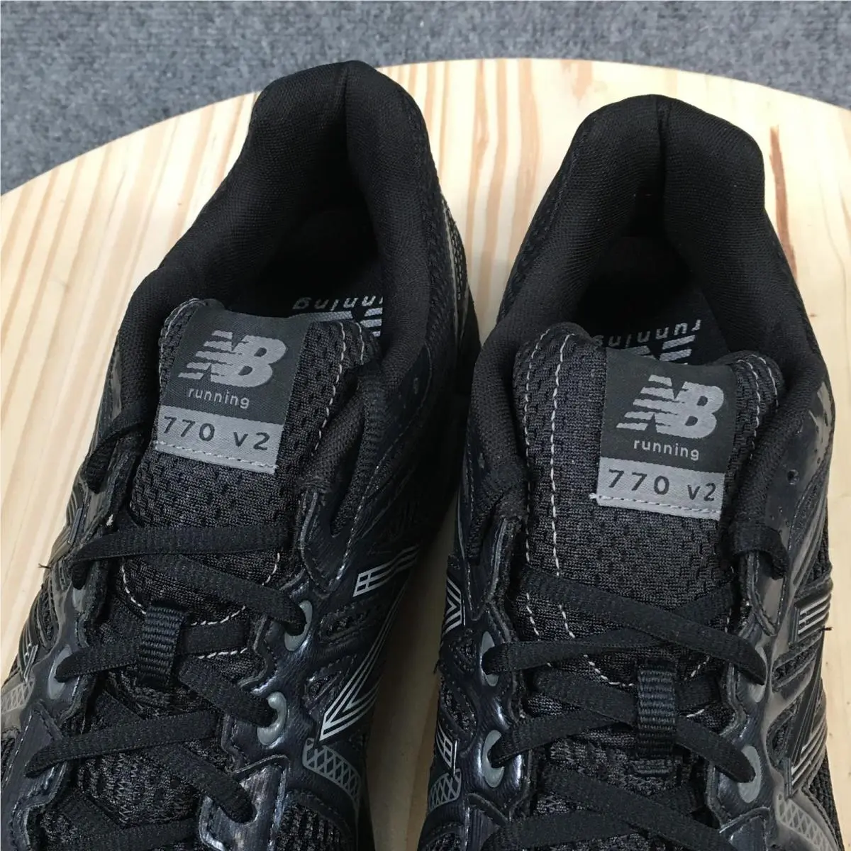 New Balance shoes - New Balance 770v2 - Black 5