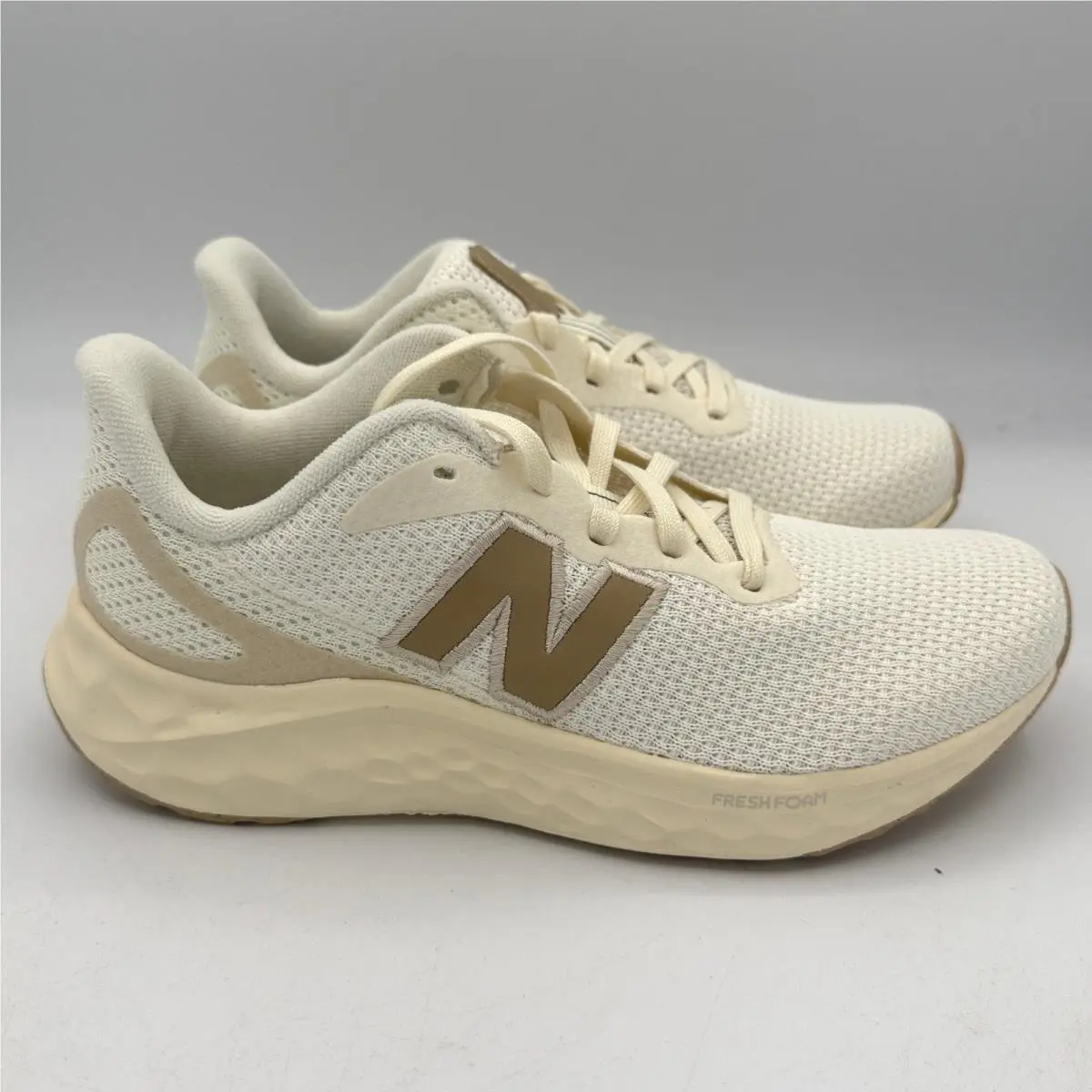 New Balance Fresh Foam Arishi v4 Shoes Women 6 Beige WARISRA4