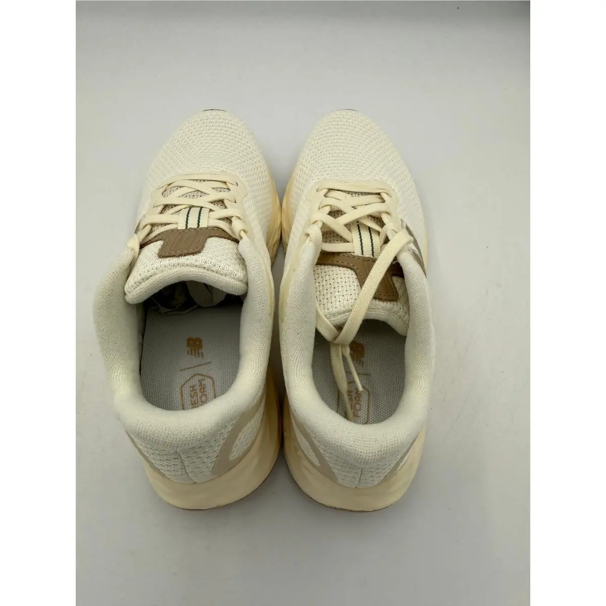 New Balance shoes - New Balance Fresh Foam Arishi v4 - Beige 4