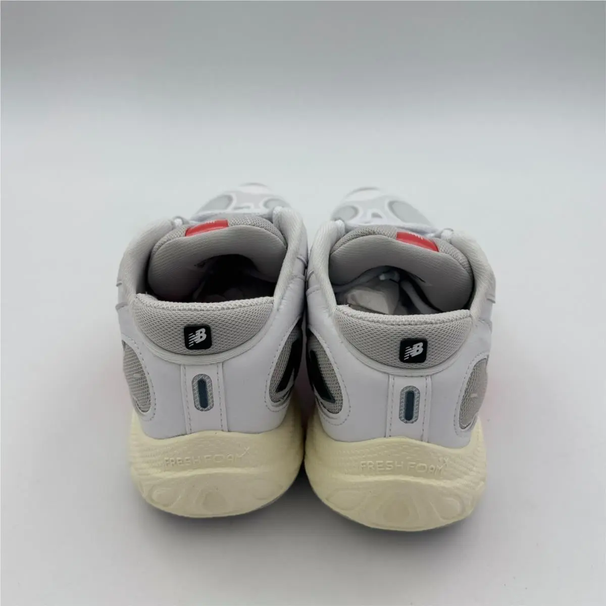 New Balance shoes - New Balance Fresh Foam BB v3 - BBFRSSH3 - White (UPC: 198686972190) 2