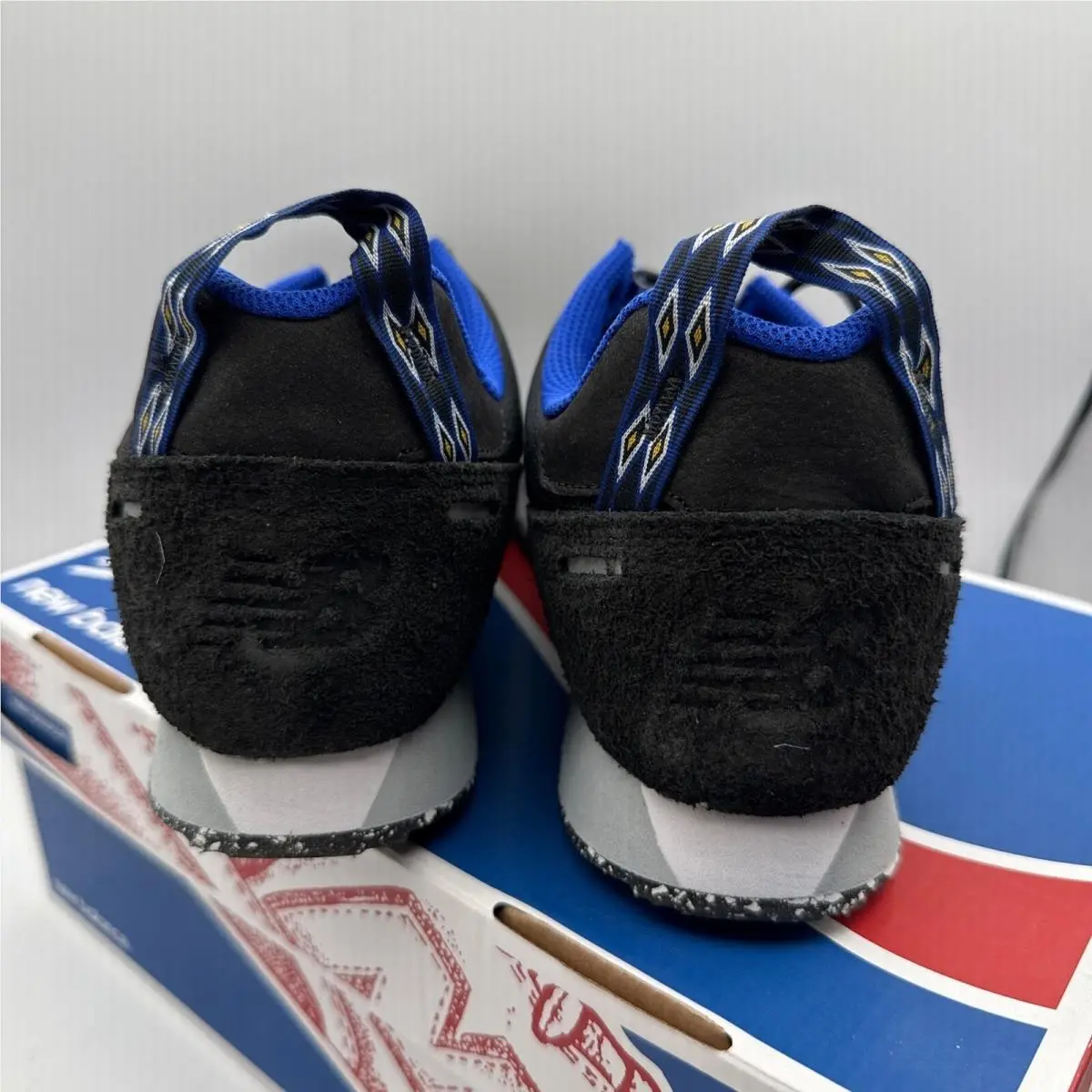 New Balance shoes - Black 2