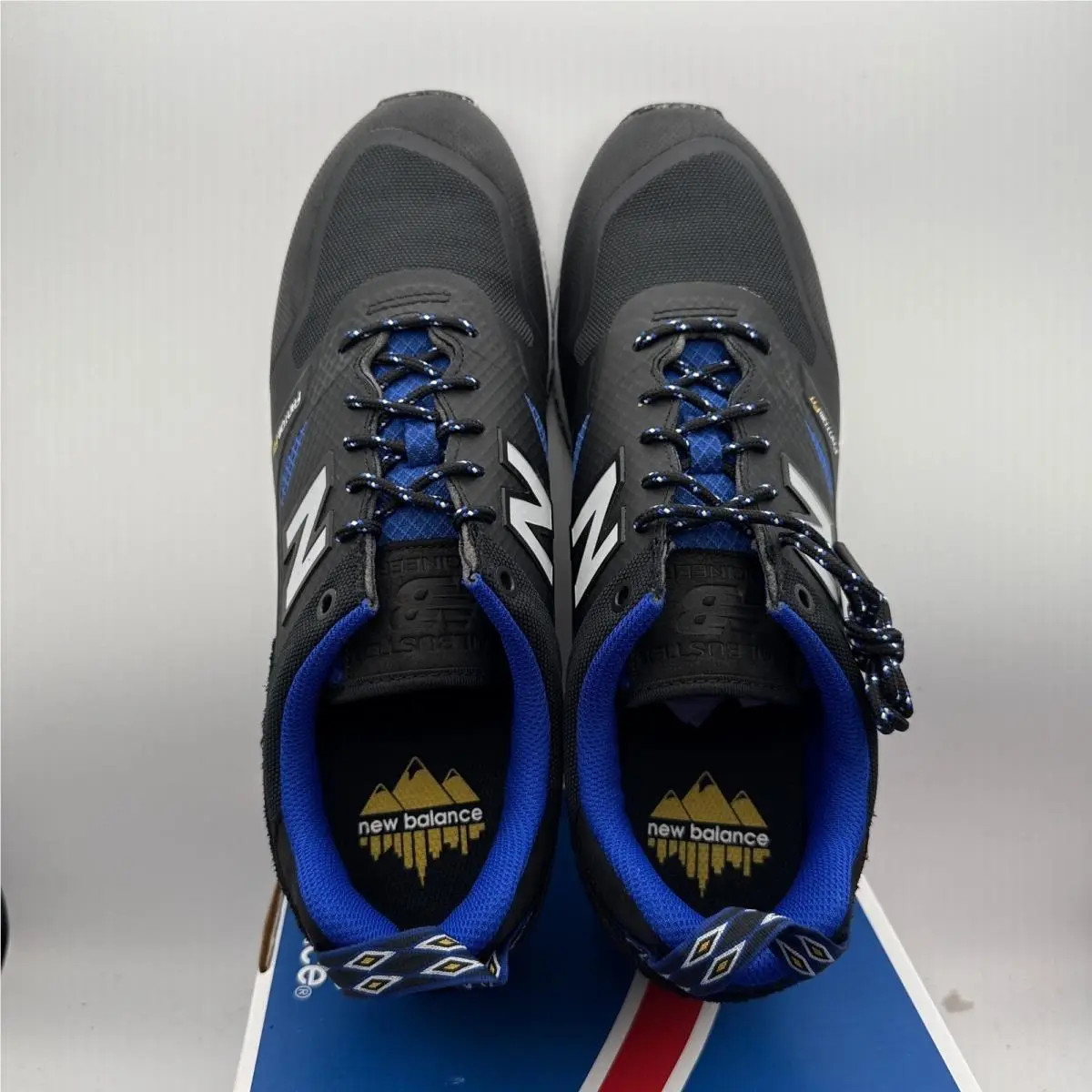 New Balance shoes - Black 4