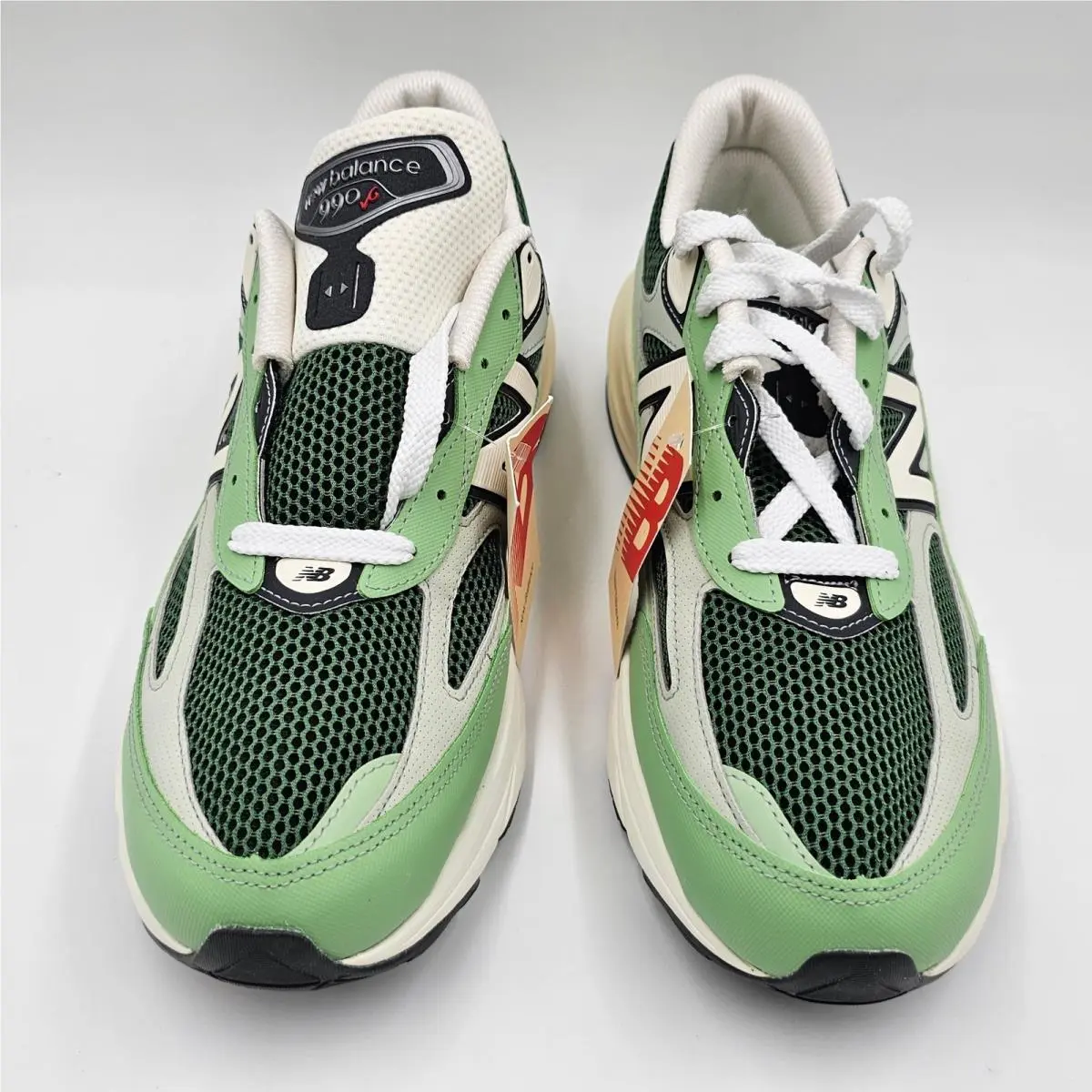 New Balance shoes - New Balance 990v6 - Green 1