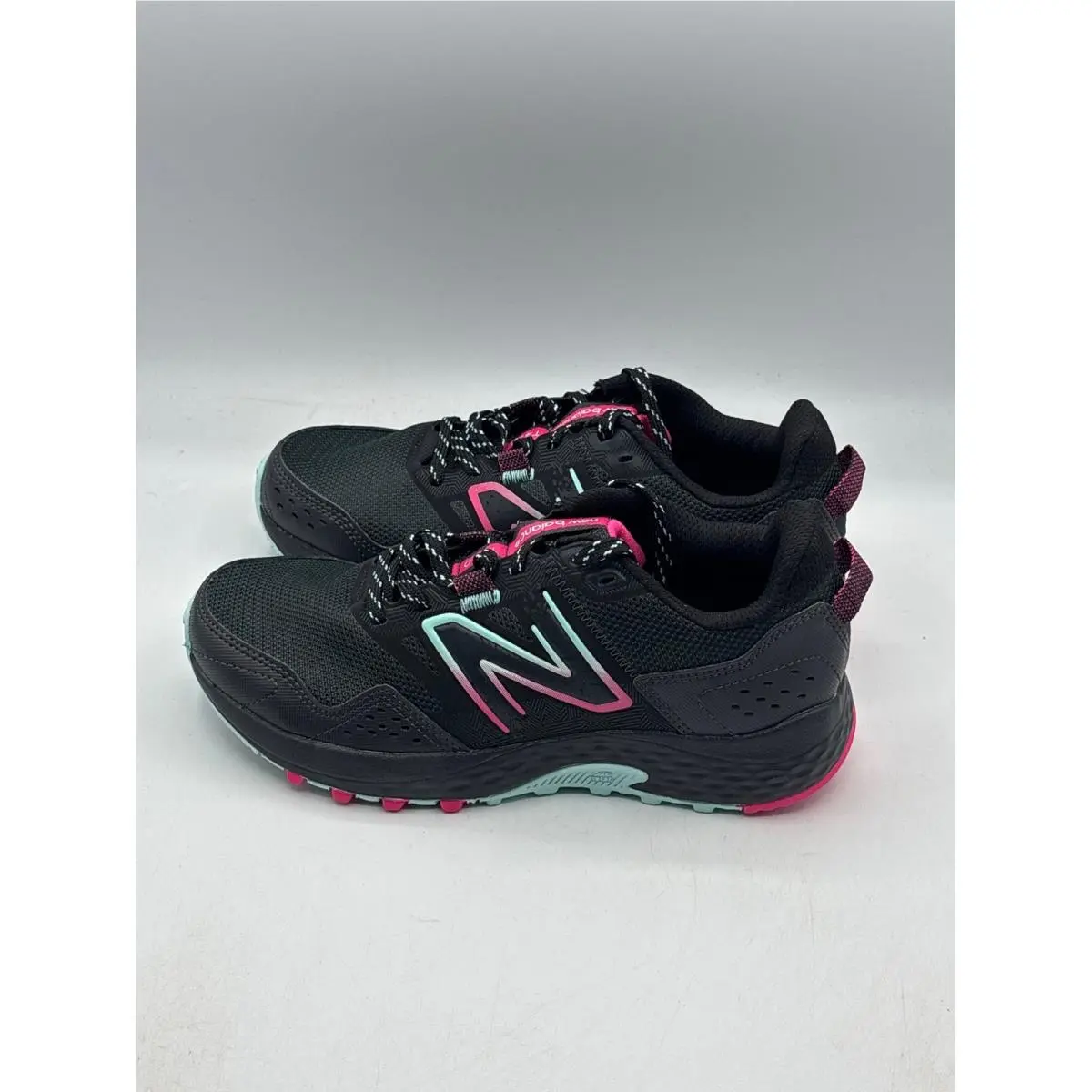 New Balance shoes - New Balance 410v8 - Black 2