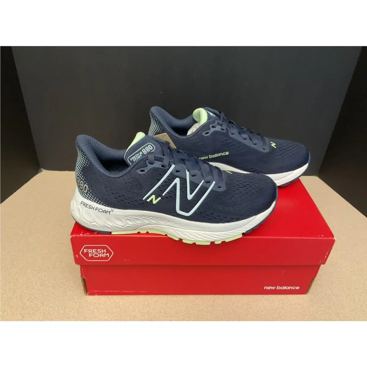 New Womens New Balance Fresh Foam X 880v13 Running Shoes. Size 5B. Awesome