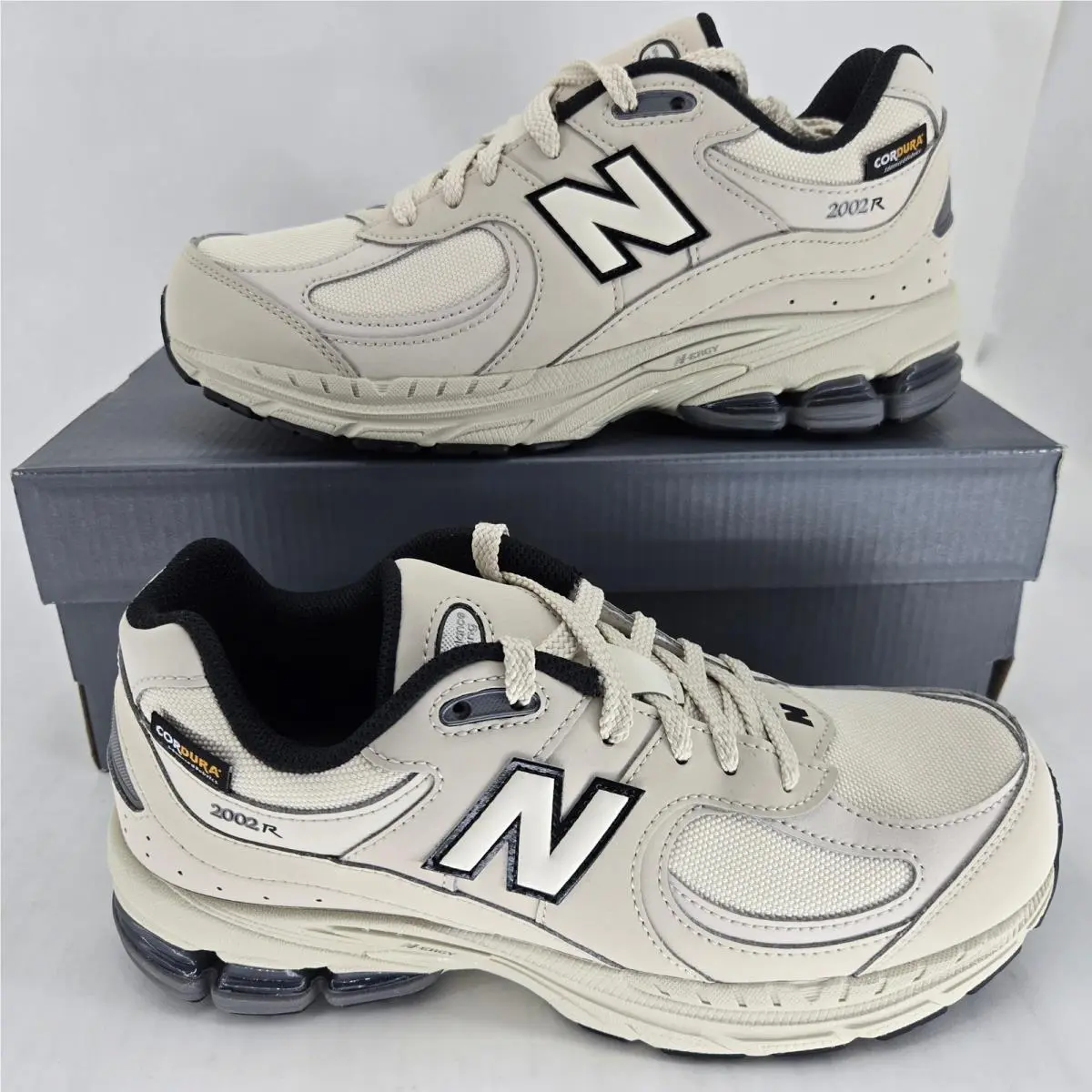 New Balance 2002R Cordura Grey Black Sneakers GC2002PM Big Kids Size 6 New