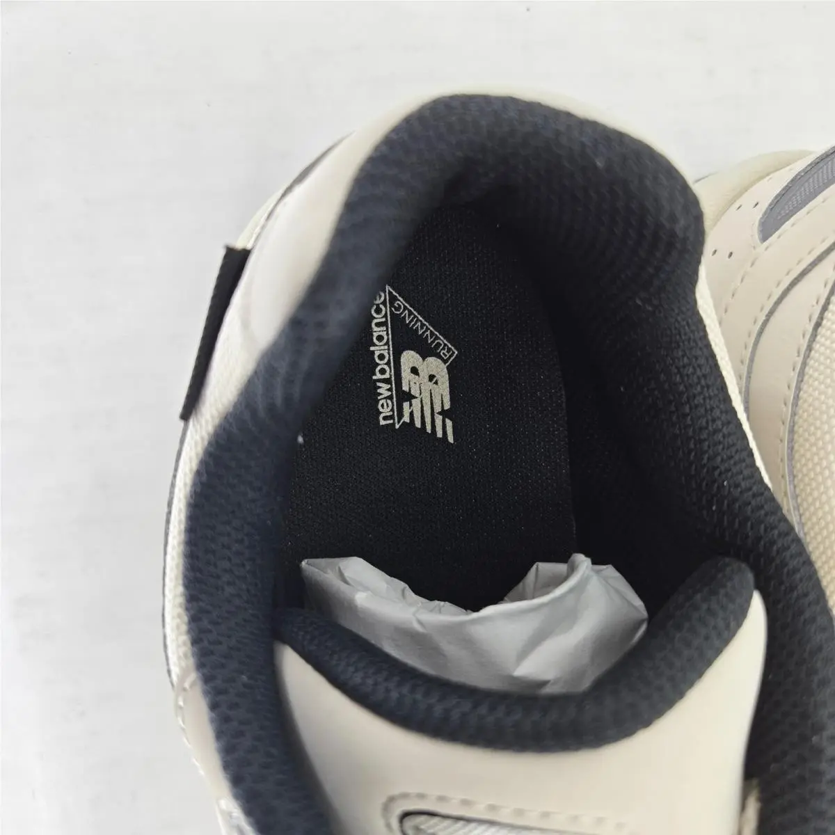 New Balance shoes - New Balance 2002R - Gray 11