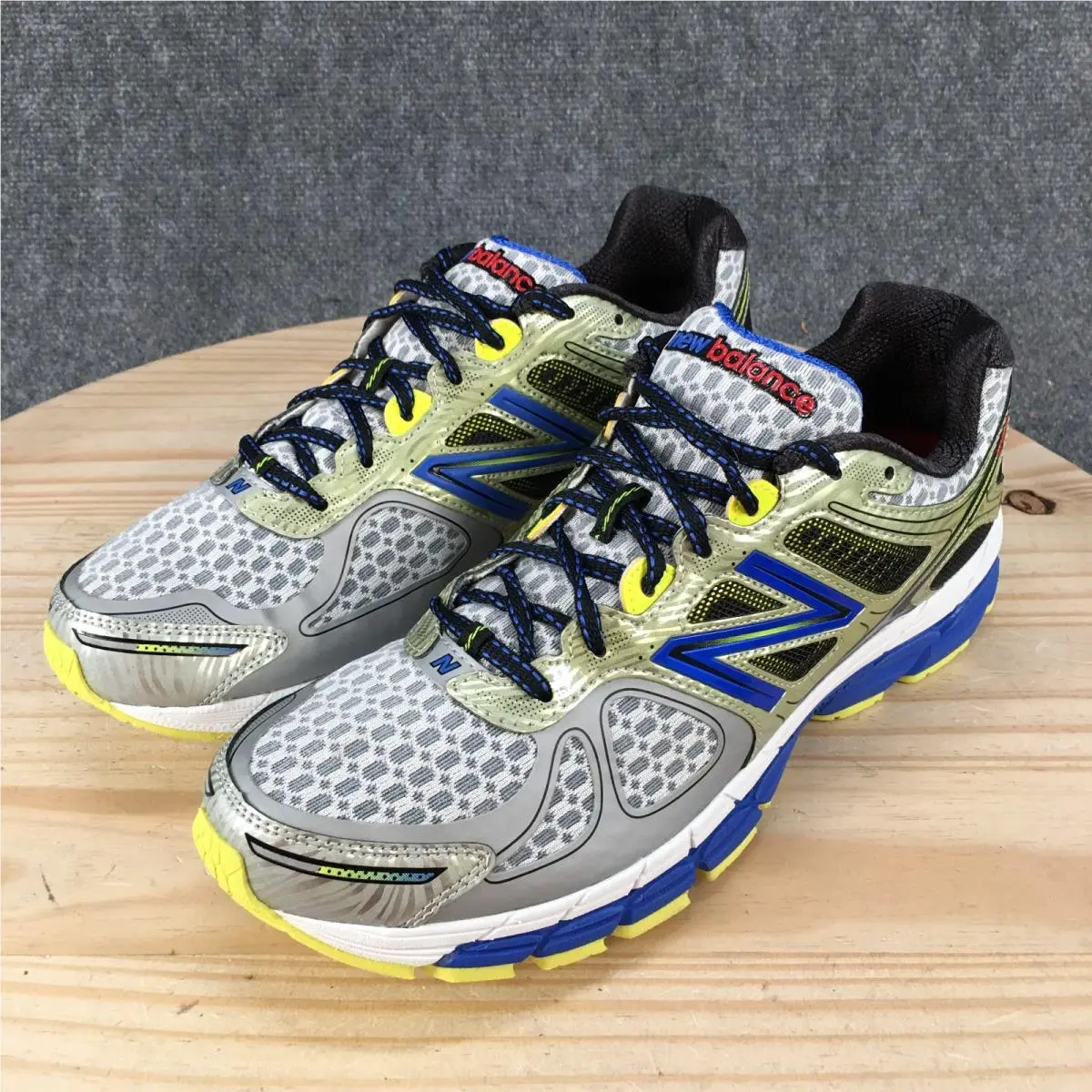 New Balance shoes - New Balance 860v4 - Gray 4