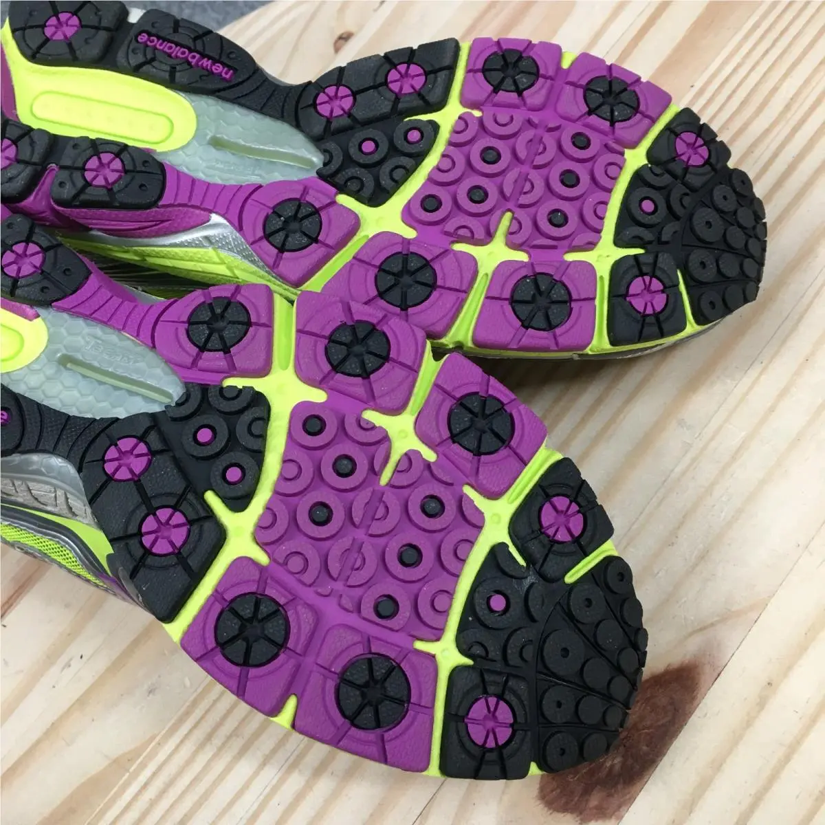 New Balance shoes - New Balance 860 - Purple 12