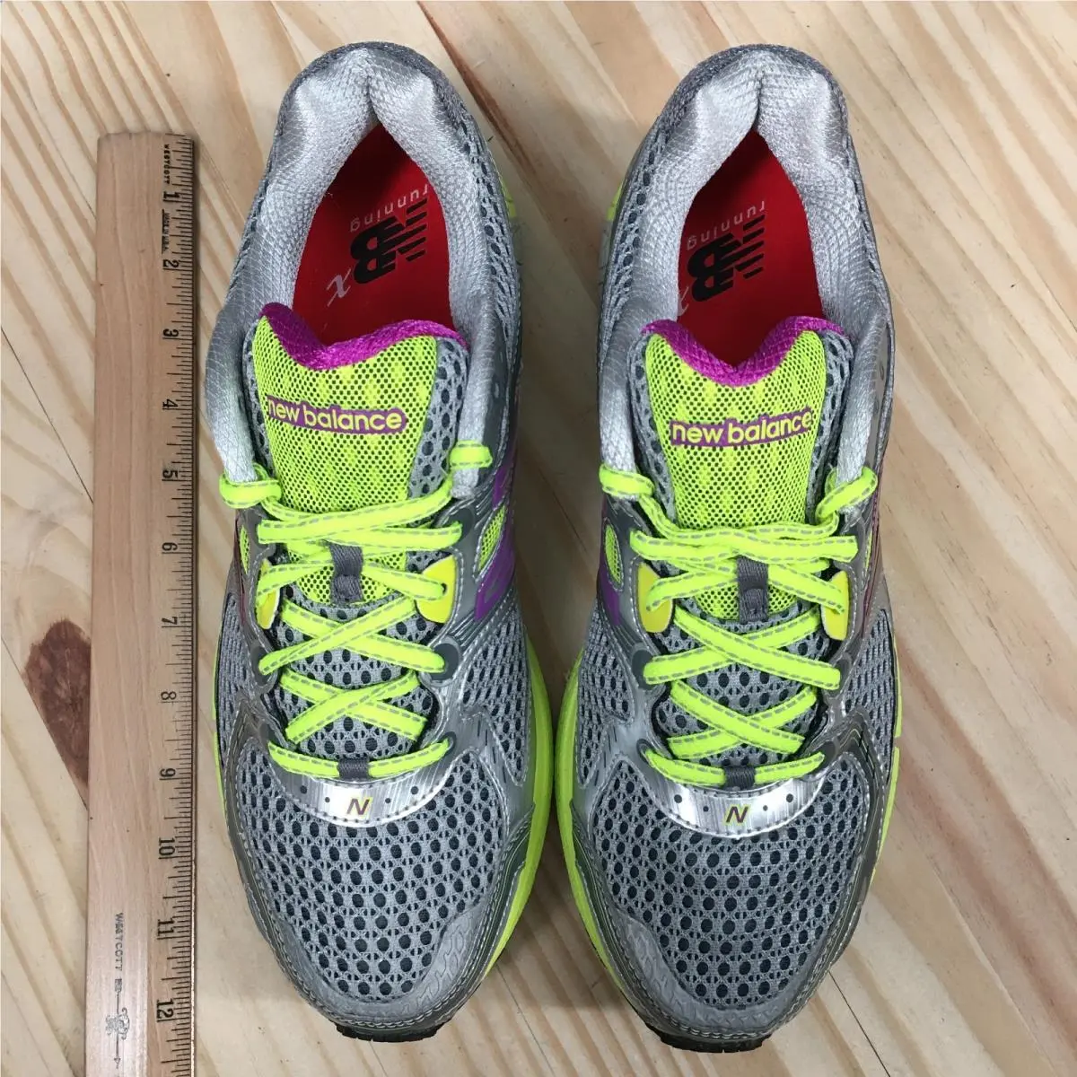 New Balance shoes - New Balance 860 - Purple 5