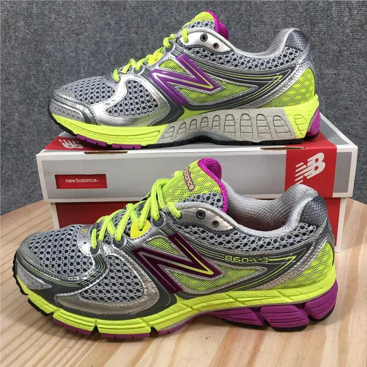 New Balance shoes - New Balance 860 - Purple 1