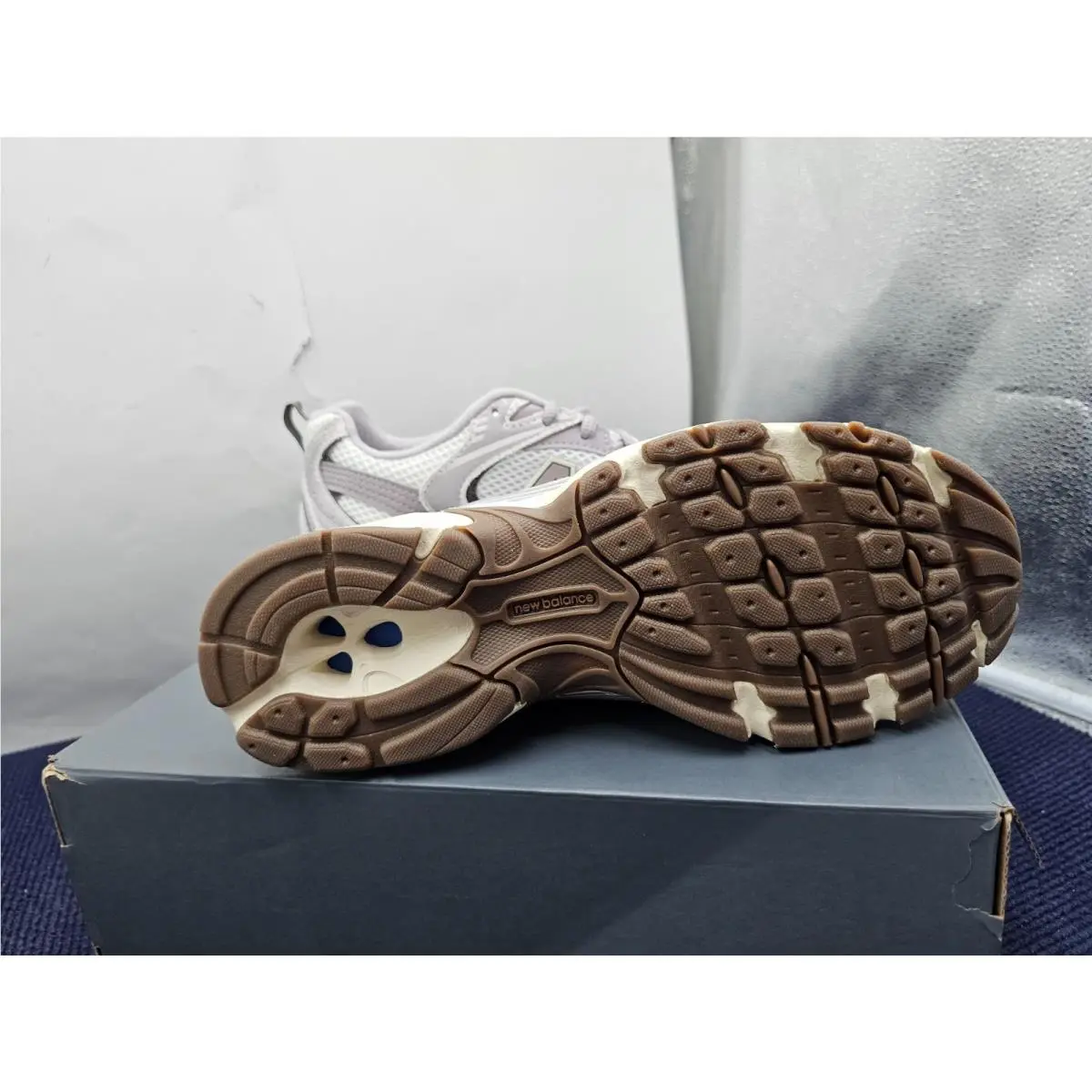 New Balance shoes - Grey (UPC: 198689271825) 2