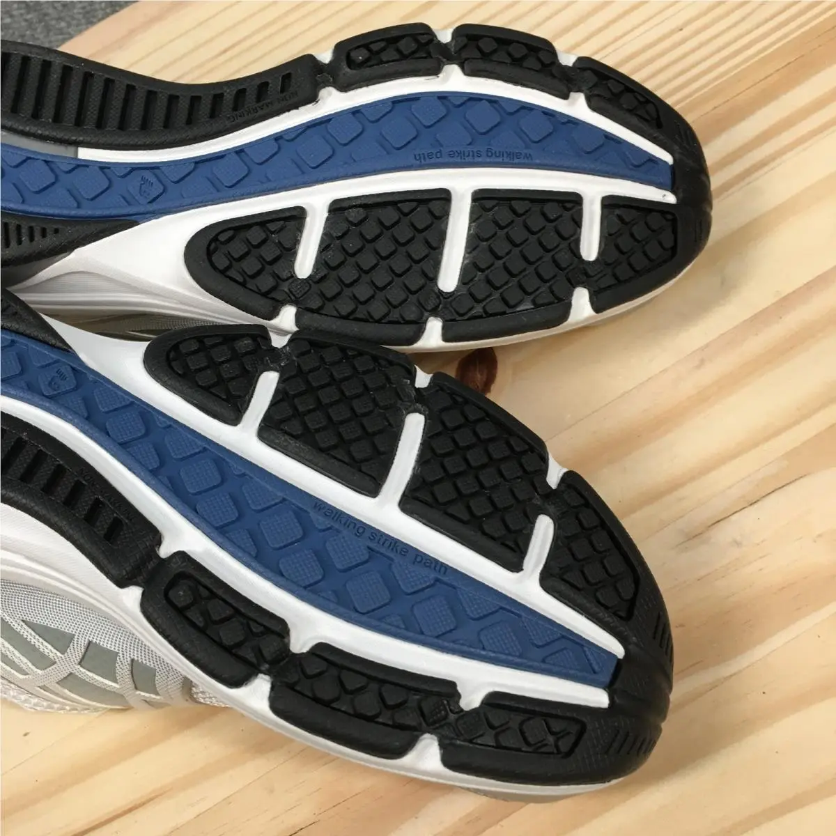 New Balance shoes - New Balance 847v2 - White 12