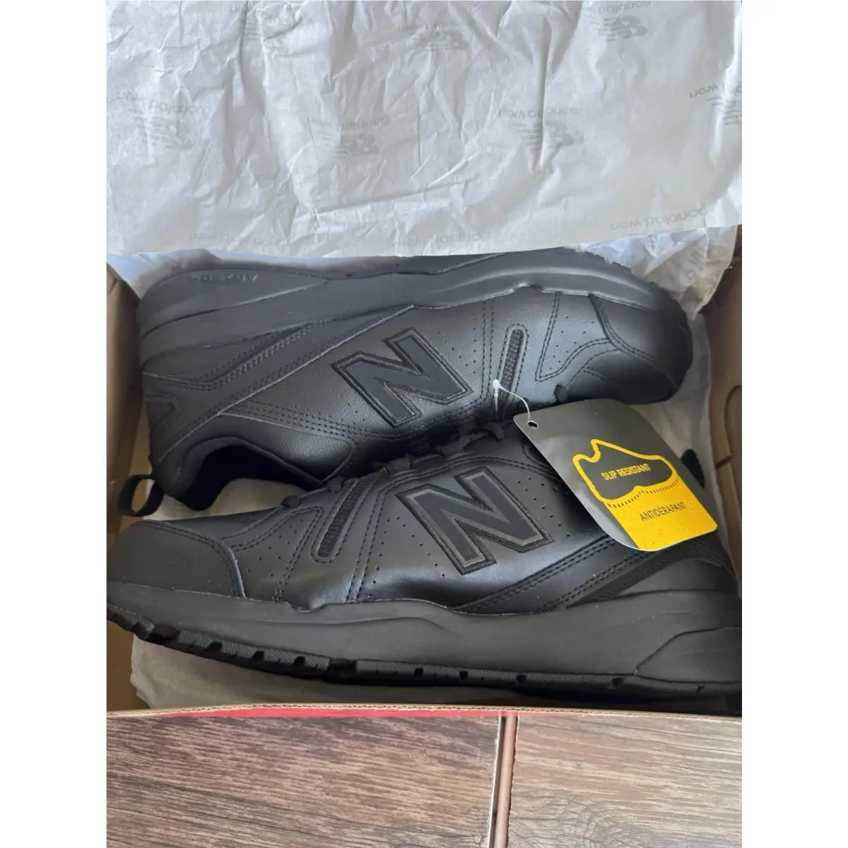 New Balance MX608V5 Men`s Slip Resistant Black Leather Work Shoes Sneakers New