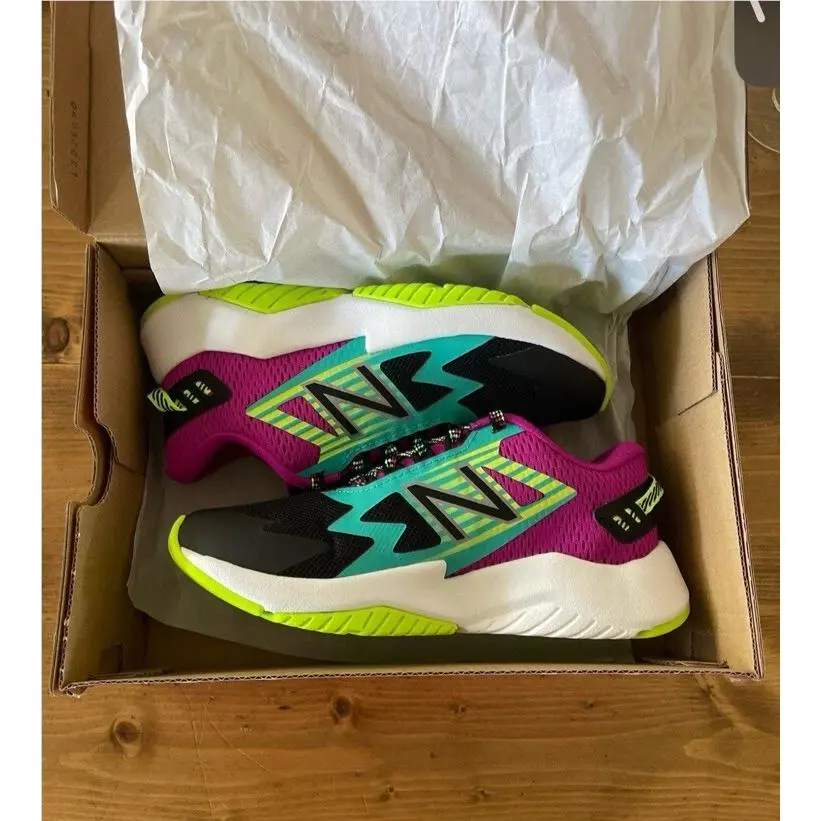 New Balance Child Size 1.5