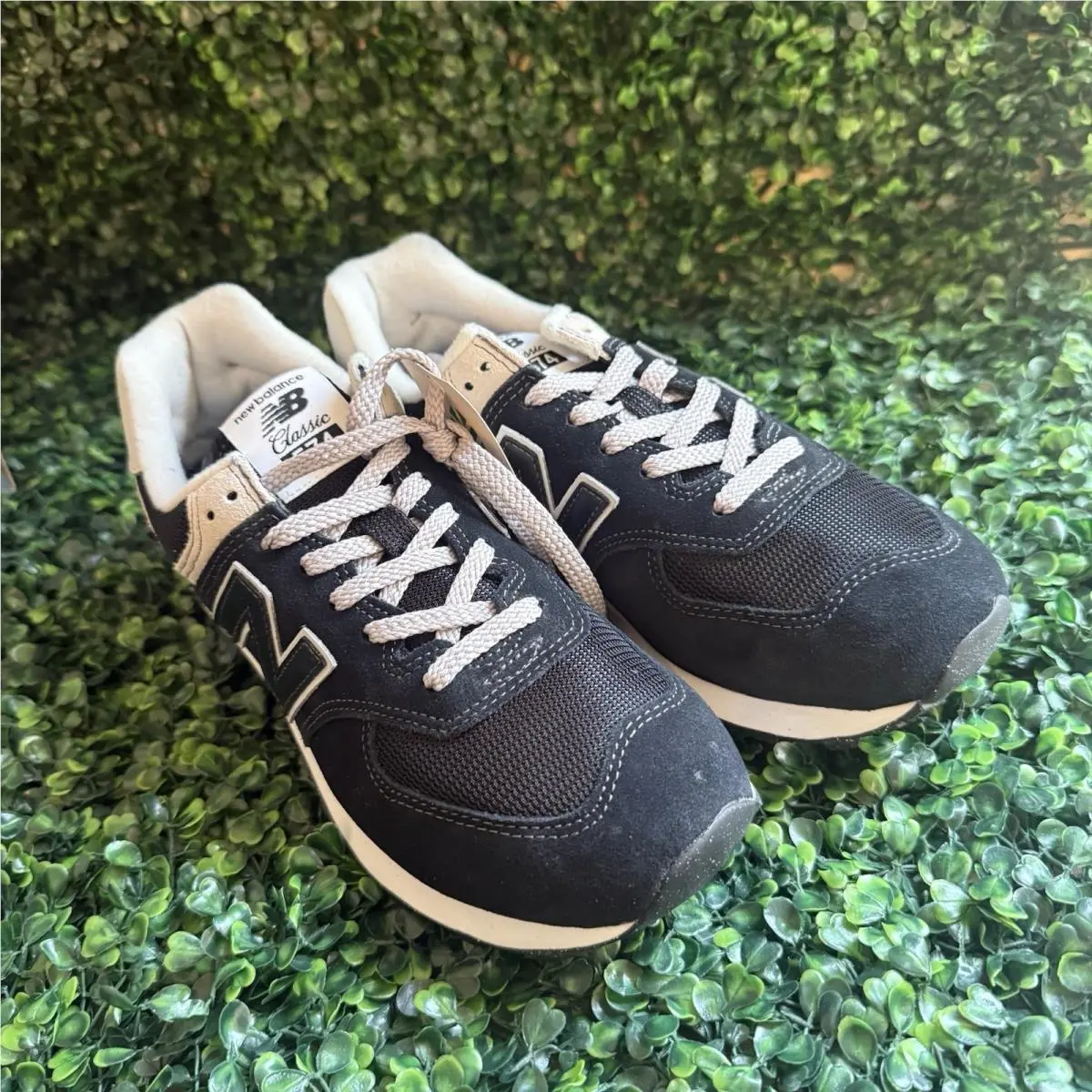 New Balance shoes - New Balance 574 - Black / White 0