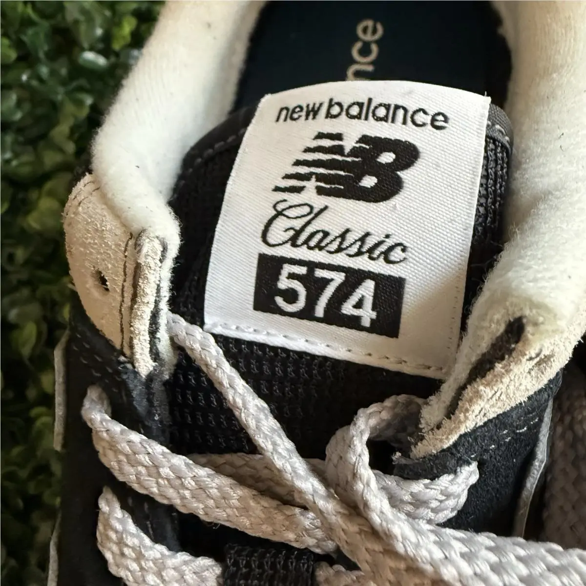 New Balance shoes - New Balance 574 - Black / White 20