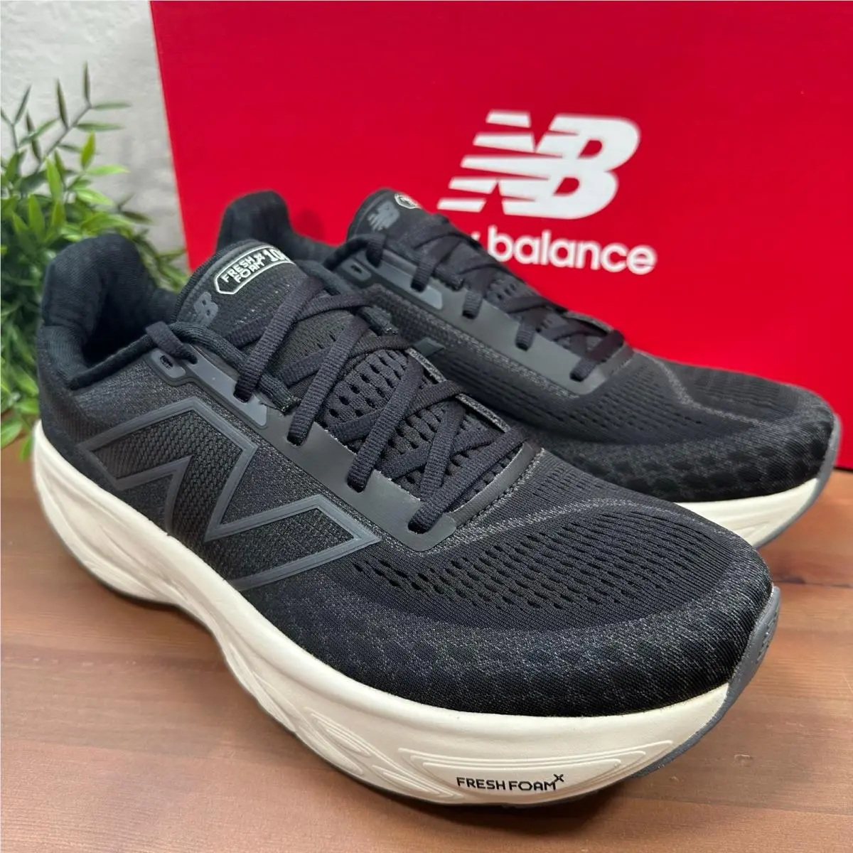 New Balance shoes - Black 1